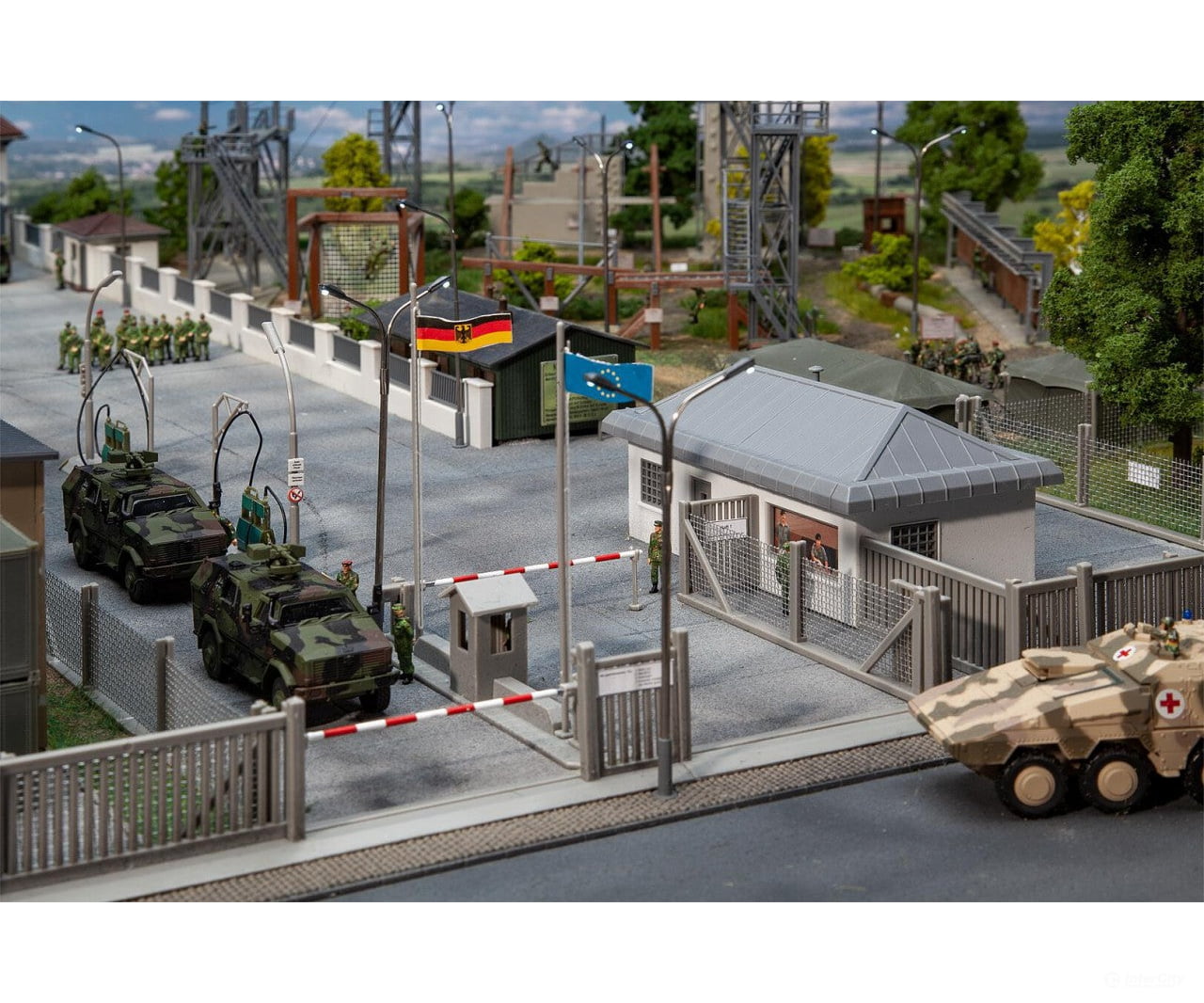 Faller 144102 Ho Sentry Building With Barrier Structures