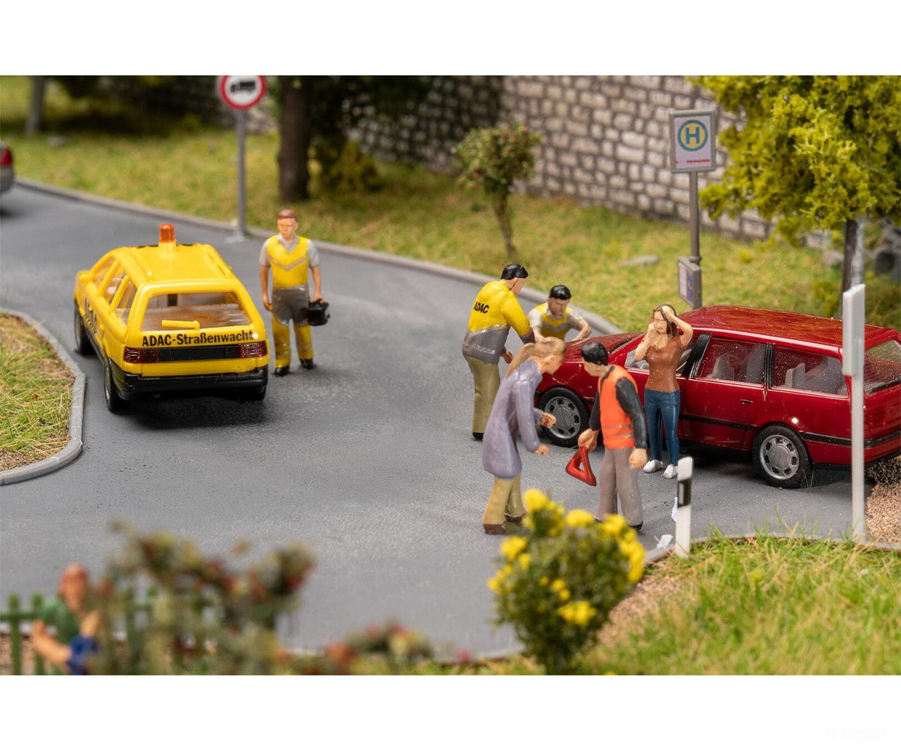 Faller 151712 Ho Adac Breakdown Assistance Figures