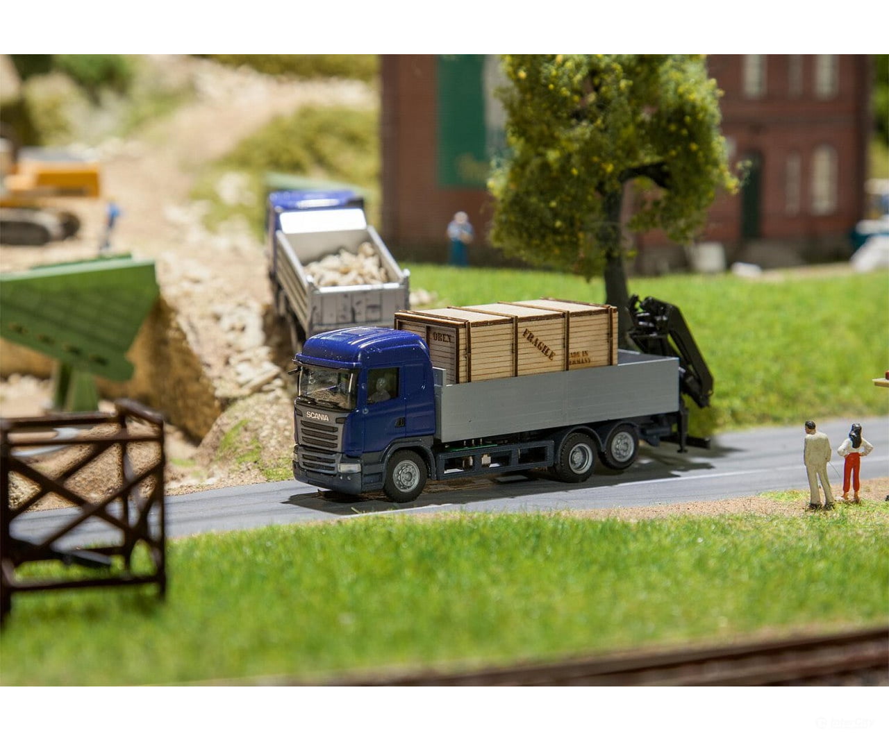 Faller 161597 Ho Lorry Scania R 13 Hl Platform With Wooden Crate (Herpa) Cars & Trucks