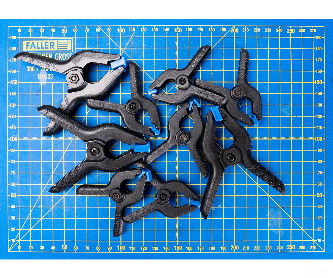 Faller 170552 Ho Tt N Z Spring Clips Set Of 9 Tools