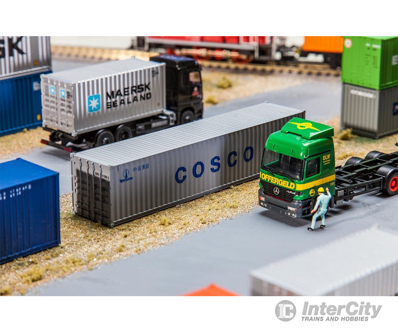 Faller 180845 Ho 40’ Container Cosco Freight Loads & Containers