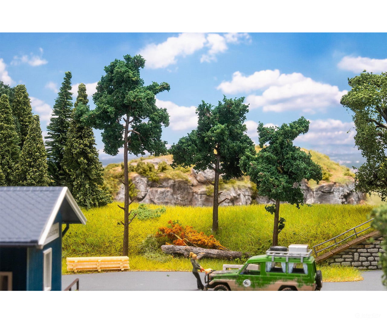 Faller 181154 HO 3 Pines - Trees & Vegetation
