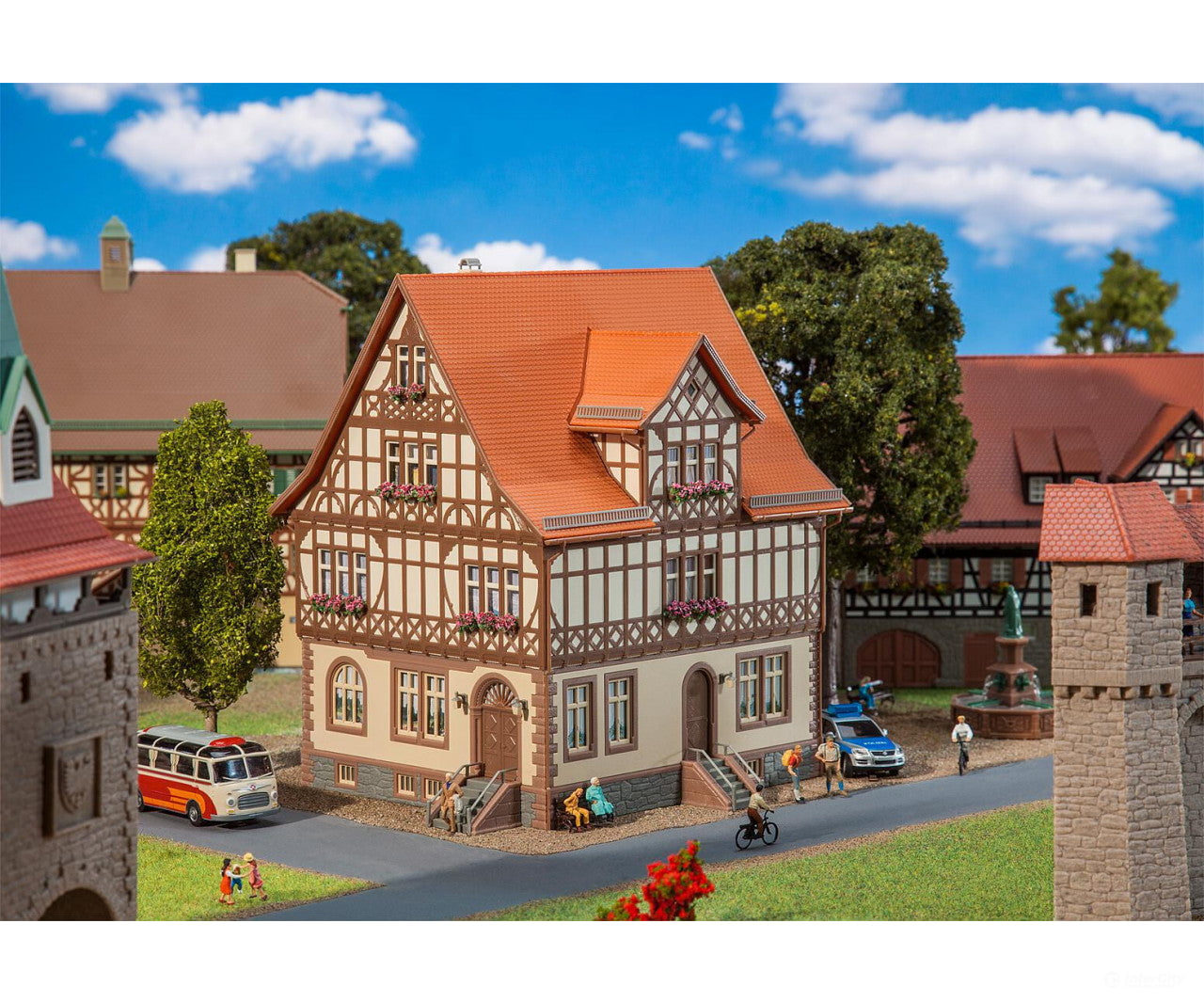 Faller 191818 Ho Bad Liebenstein Half-Timbered House Structures