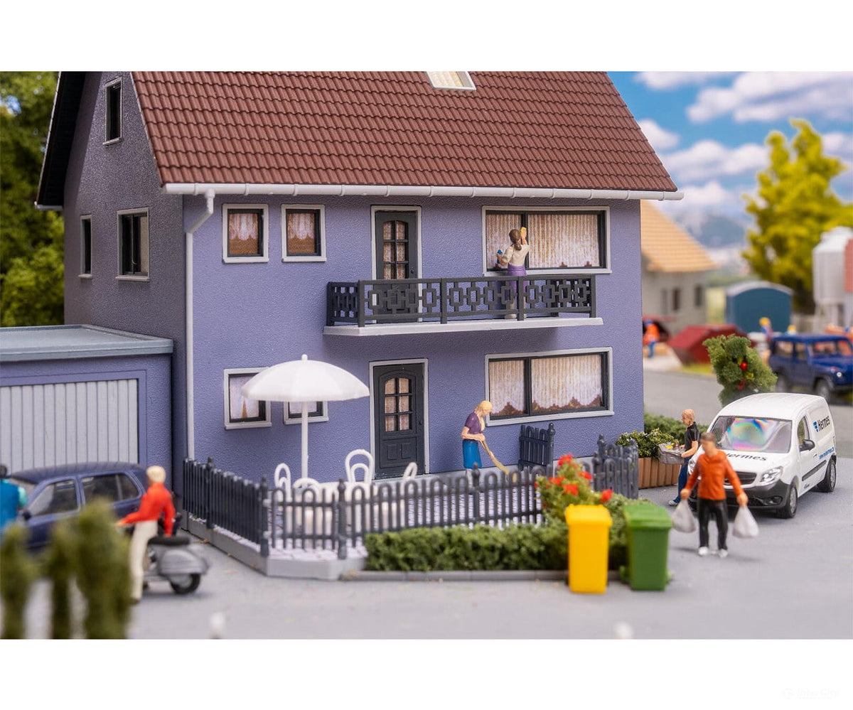 Faller 191837 HO Two-family house - Structures