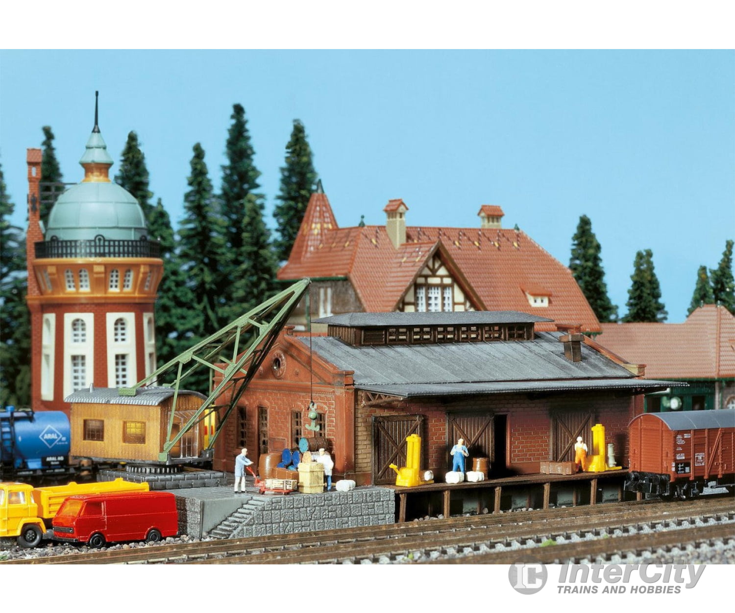 Faller 222180 N Freight Depot With Crane Structures