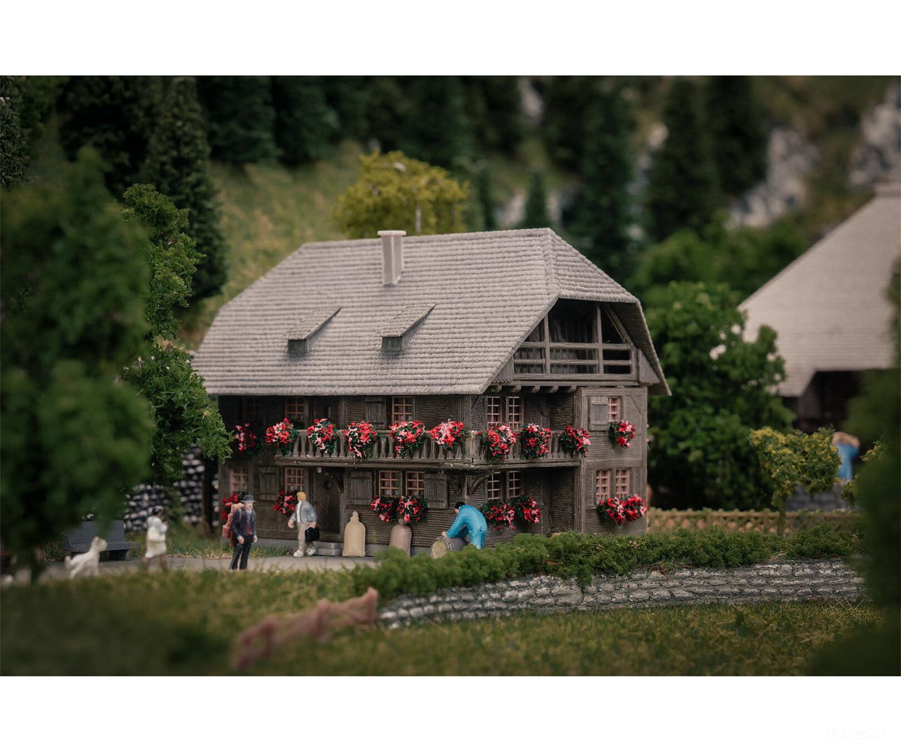 Faller 232011 N Clockmaker’s house with figure Anniversary model - Structures