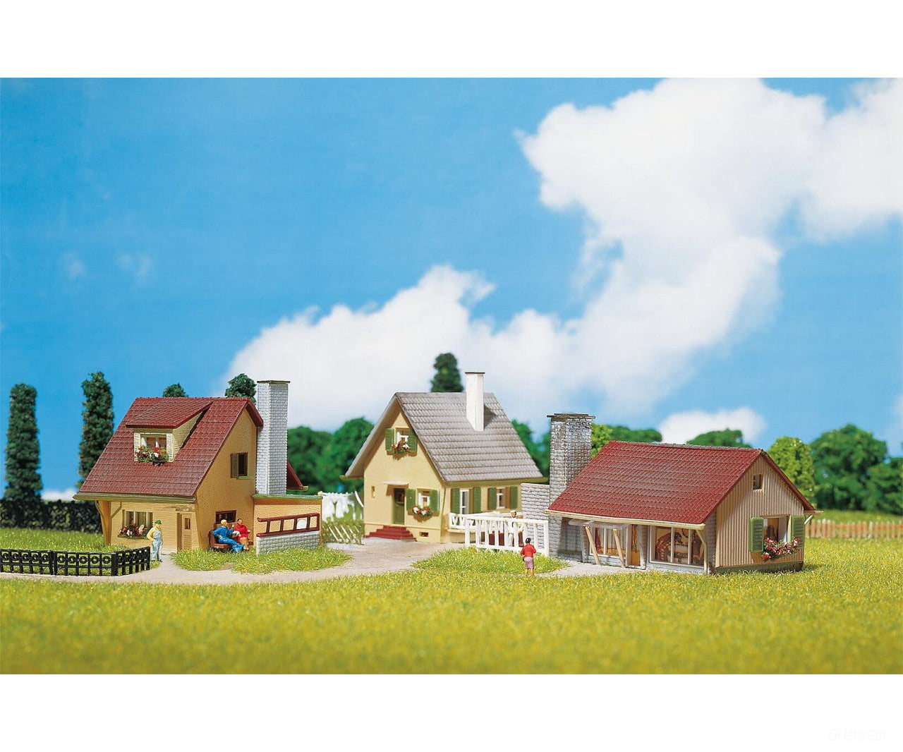 Faller 232221 N 3 Suburban Homes Structures
