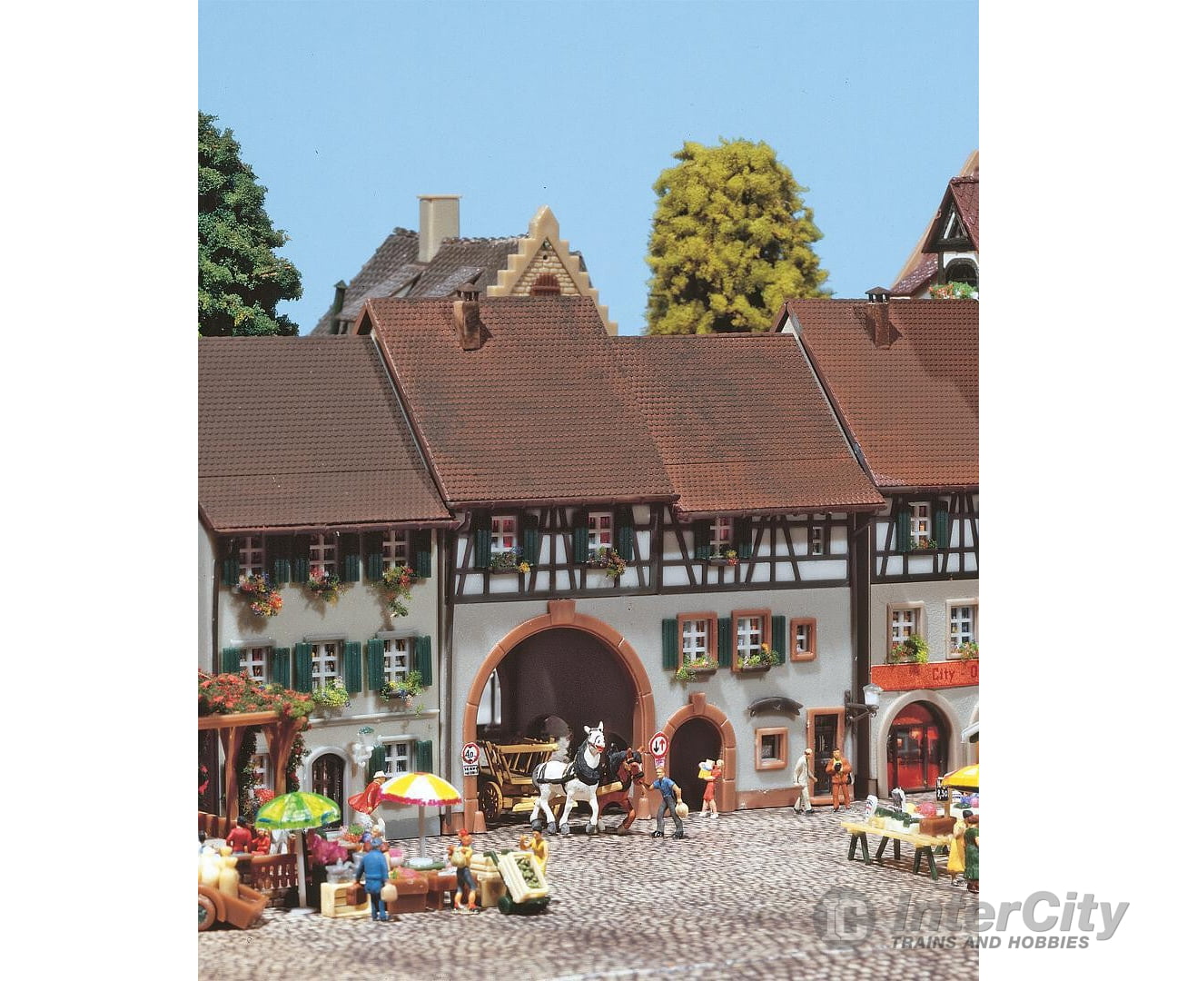Faller 232374 N Schwabentor Town House Structures