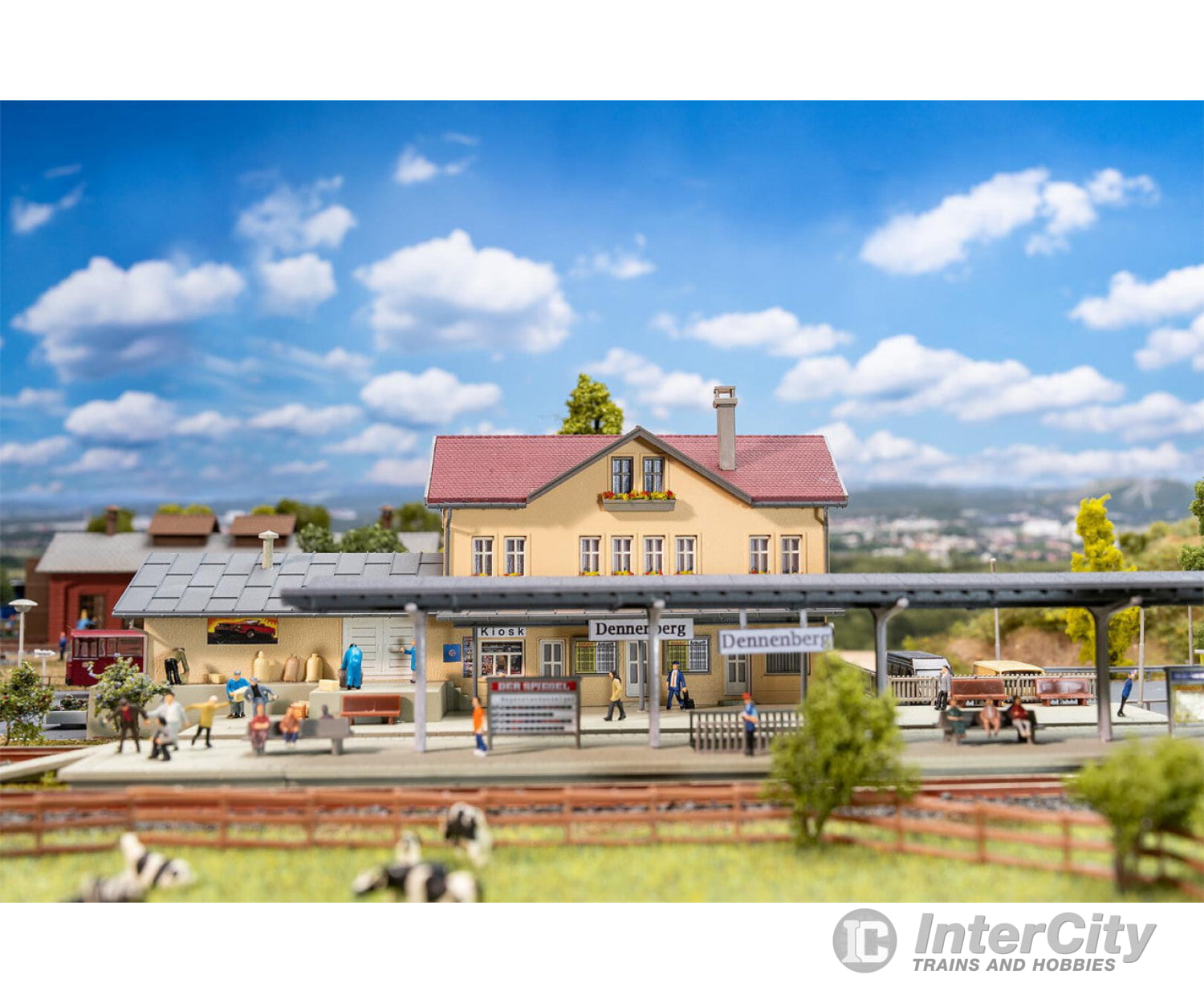 Faller 239007 N Dennenberg Railway Station Promotional-Set Structures