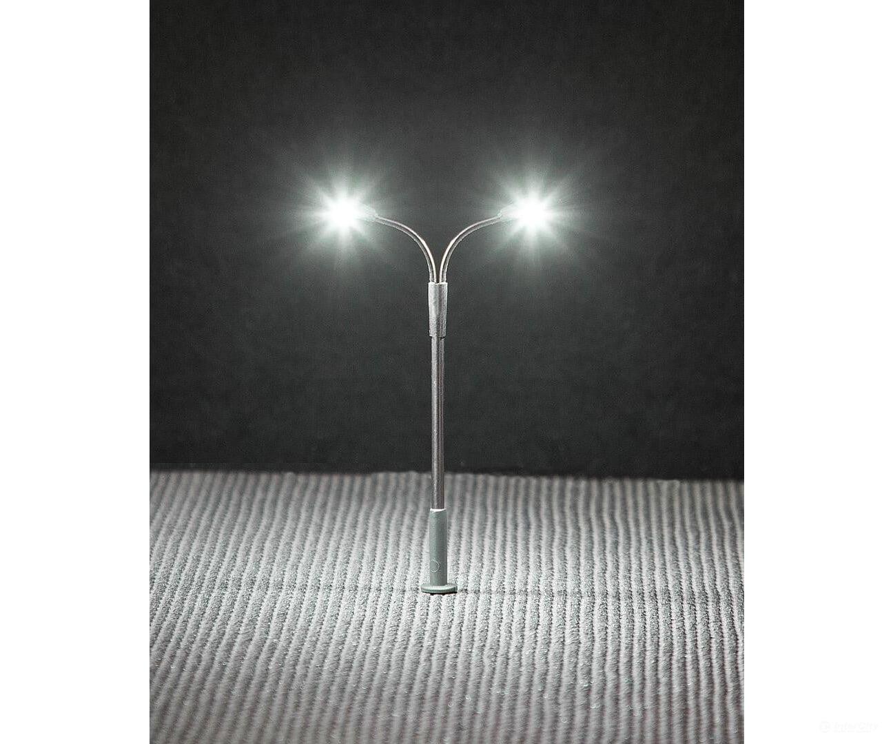 Faller 272221 N Led Street Light Lamppost Two Arms Cold White Lights & Electronics