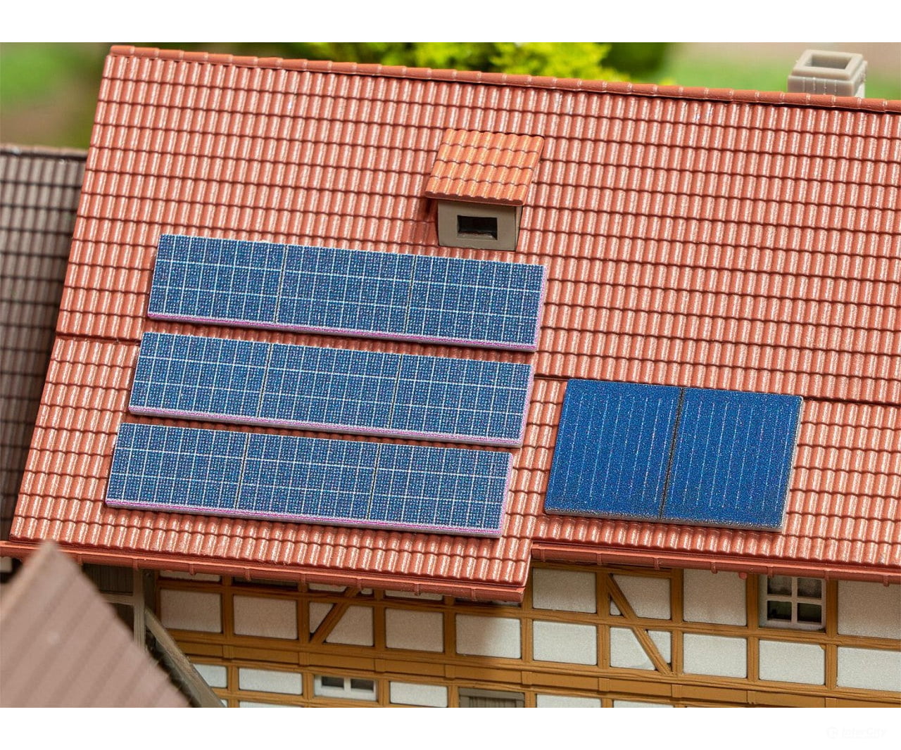 Faller 272916 N Solar Cells Scenery Details