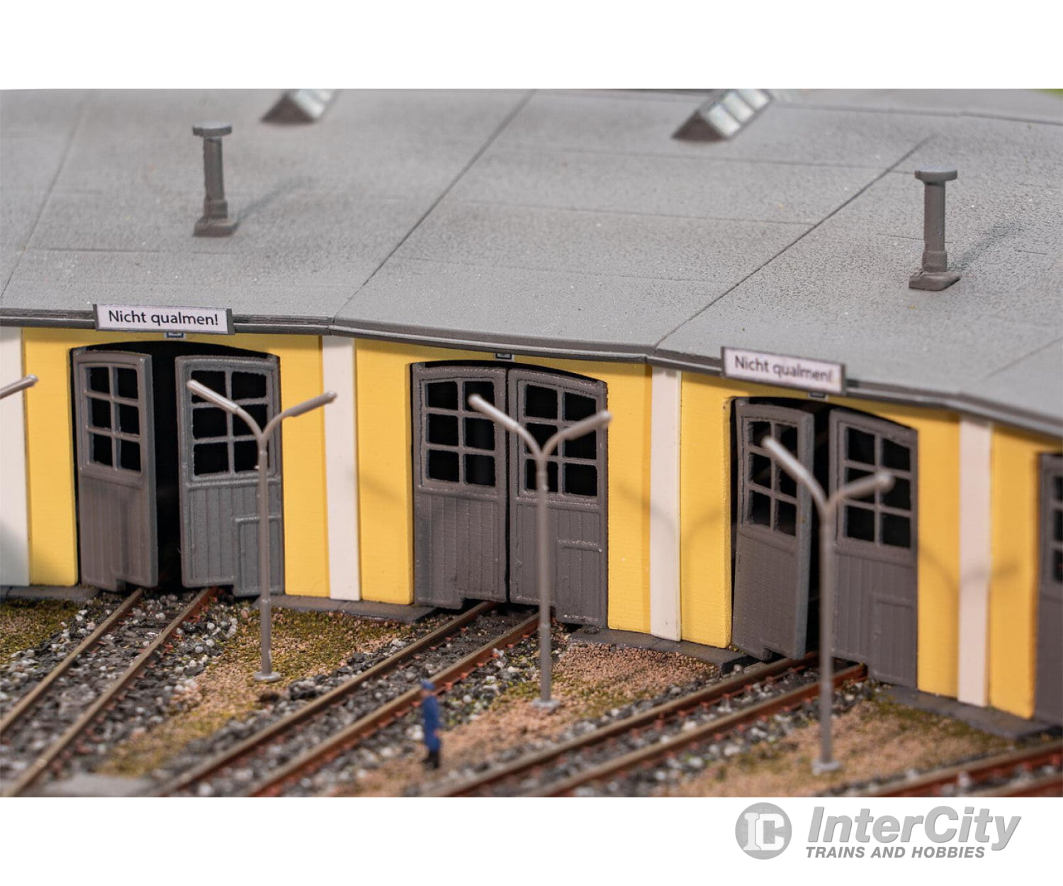 Faller 282725 Z Freilassing Roundhouse 5-Stall Structures