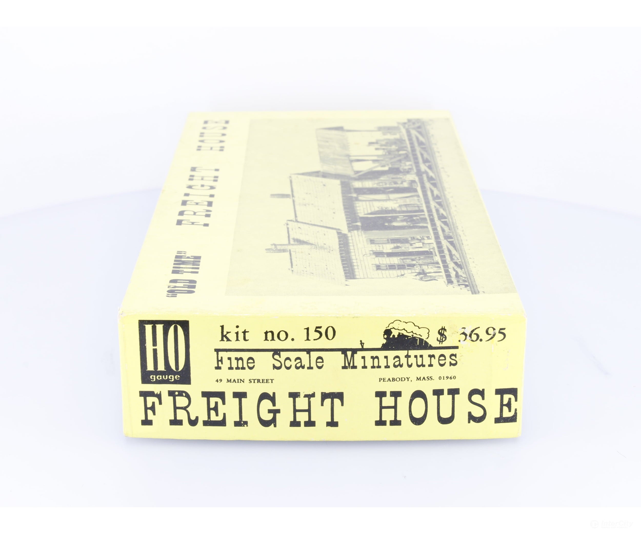 Fine Scale Miniatures 150 HO Freight House Kit - Structures