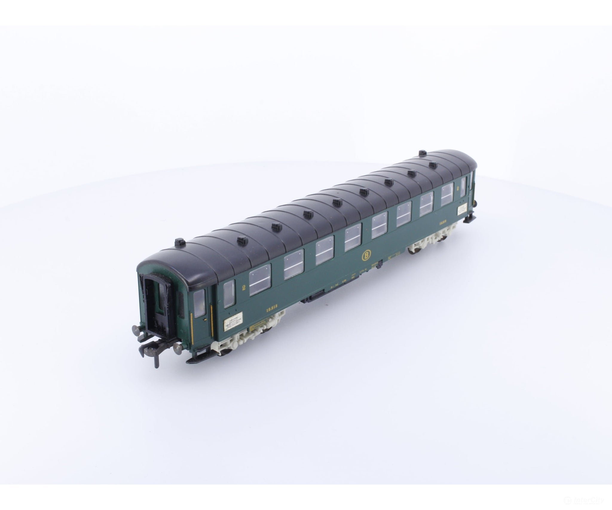 Fleischmann 1520 HO SNCB 2nd Class Passenger Car 12213 European Passenger Cars