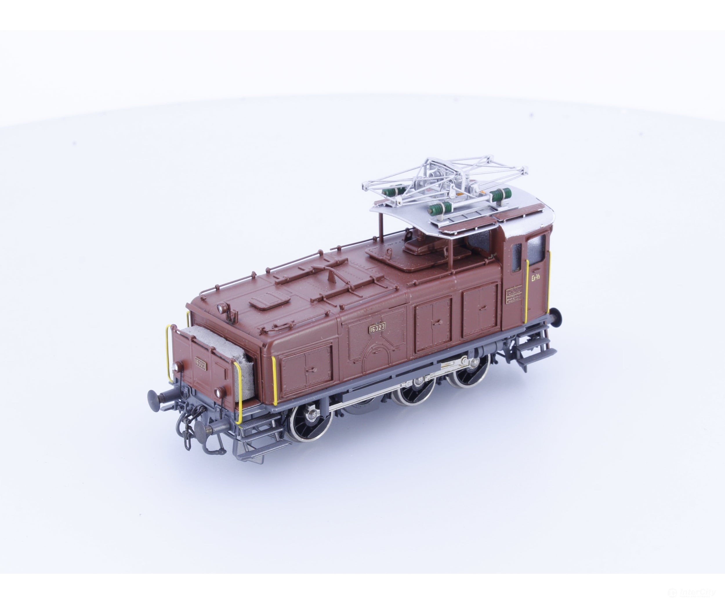 Fulgurex 16323 HO SBB-CFF-FFS Ee 3/3 E-Lok 16323 DCC European Locomotives
