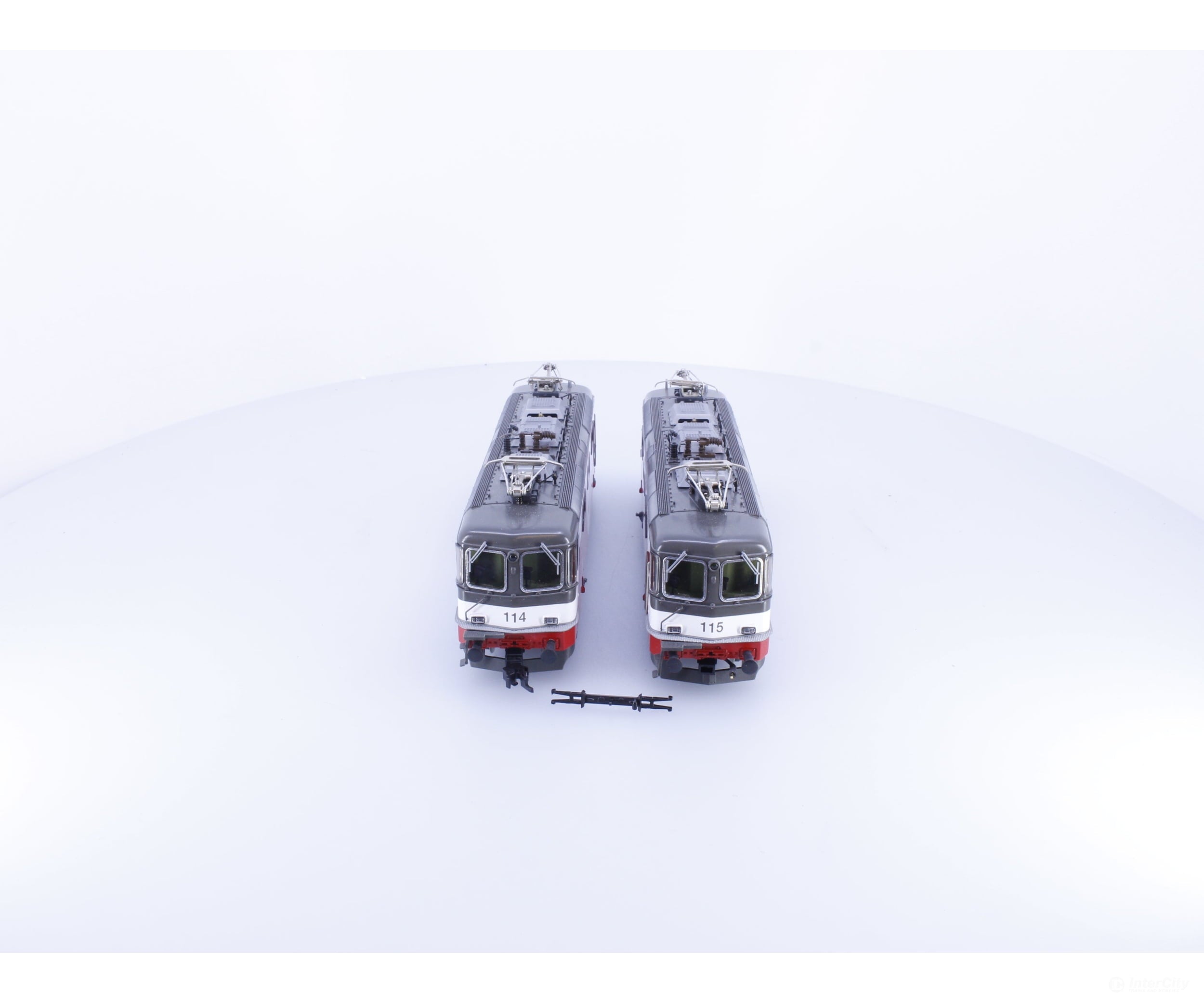 HAG 037 HO SBB-CFF-FFS Re 4/4 Electric Locomotive RM Doppeltraktion 115-0 114-3 DCC - European Locomotives