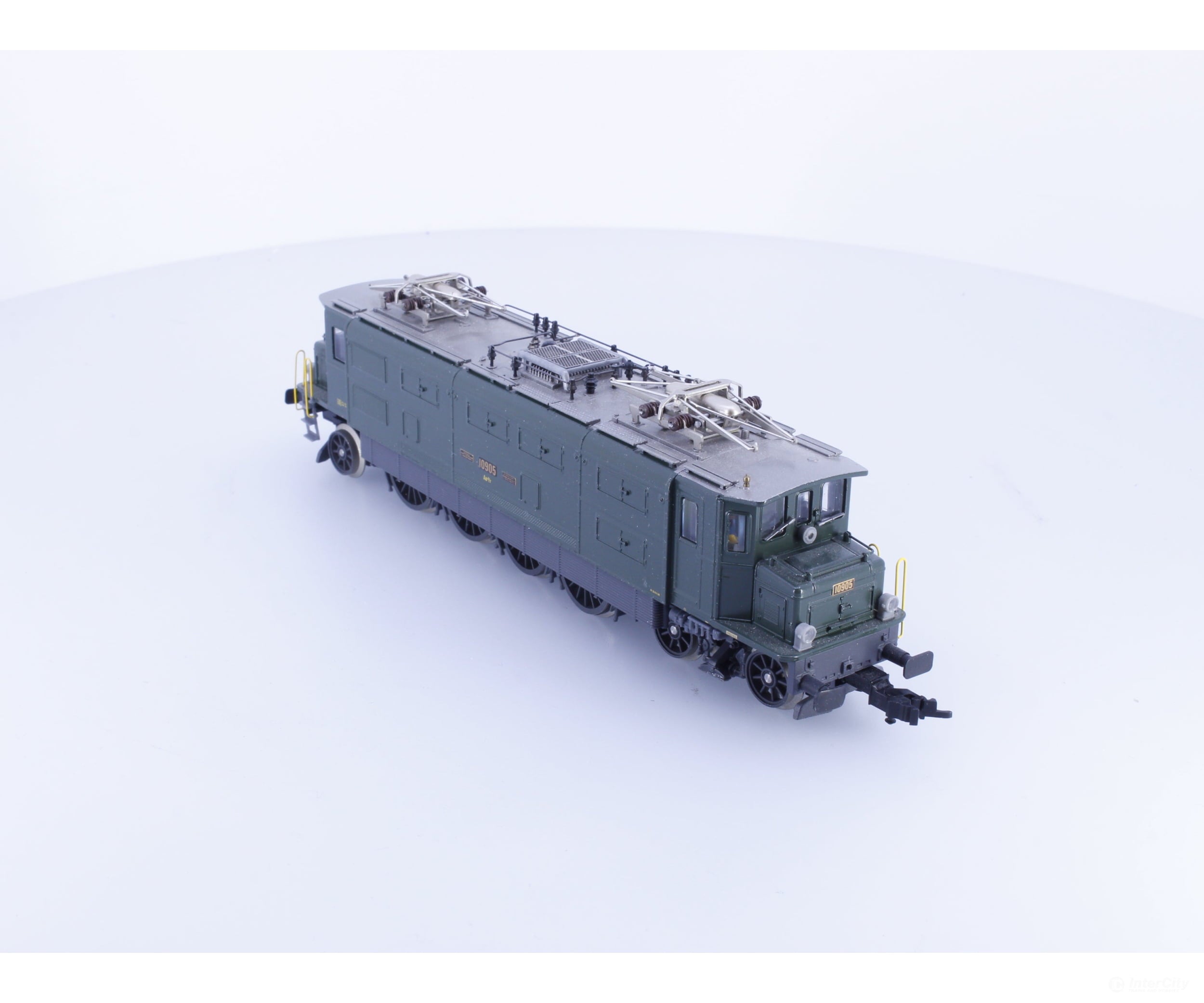 HAG 041 HO SBB-CFF-FFS Ae 4/7 Electric Locomotive Historic 10905 DCC - European Locomotives