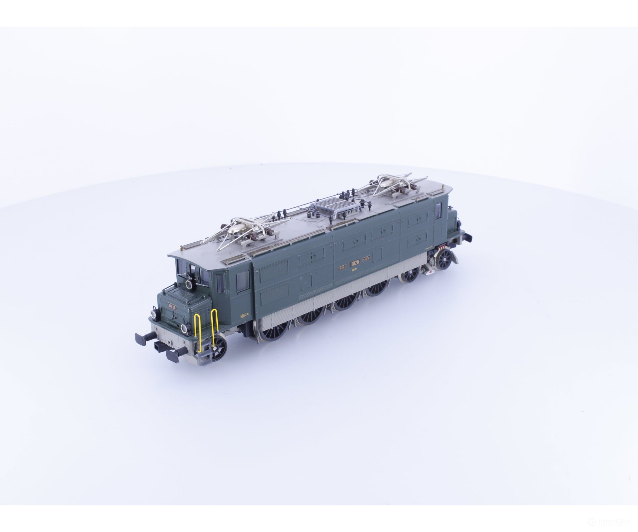 HAG 133 HO SBB-CFF-FFS Ae 4/7 E-Lok Secheron 11026 DCC - European Locomotives