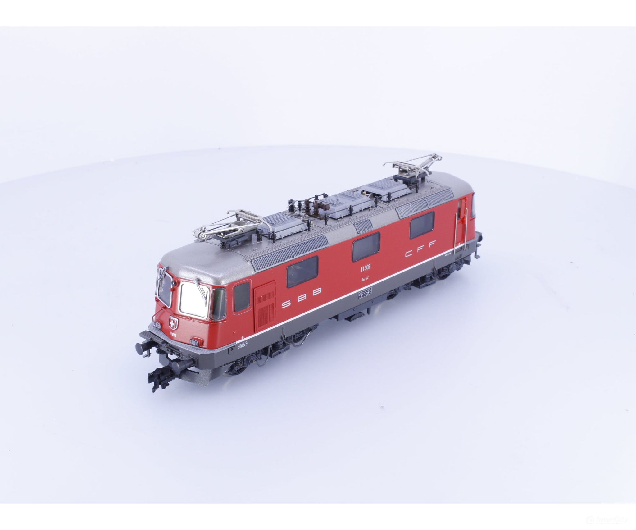 HAG 166 HO SBB-CFF-FFS Re 4/4 Electric Locomotive Rot Mit Klimaanlage 11302 DCC - European Locomotives