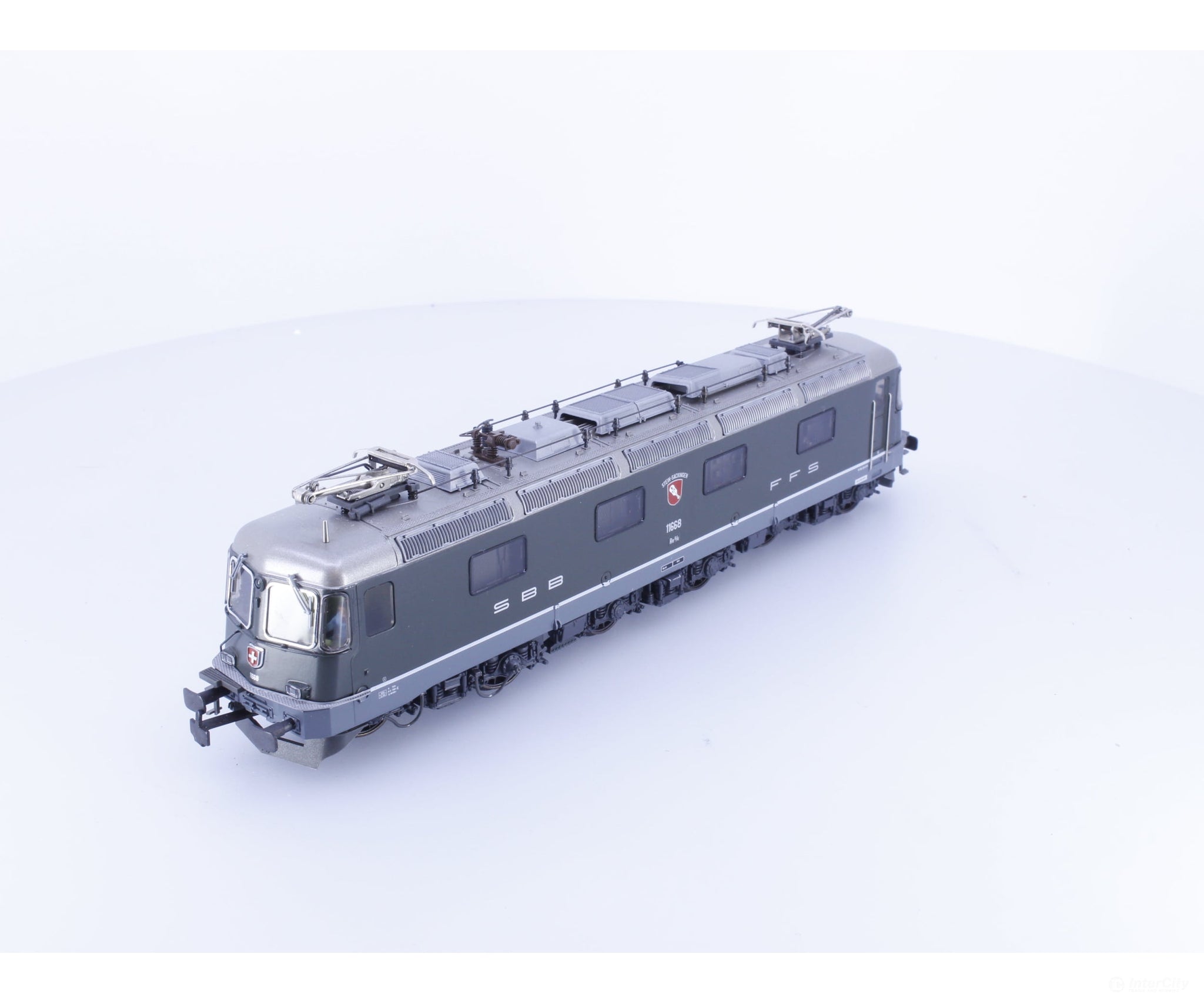 HAG 197 HO SBB-CFF-FFS Re 6/6 Electric Locomotive Grun Stein-Sackingen 11668 Analog DC - European Locomotives