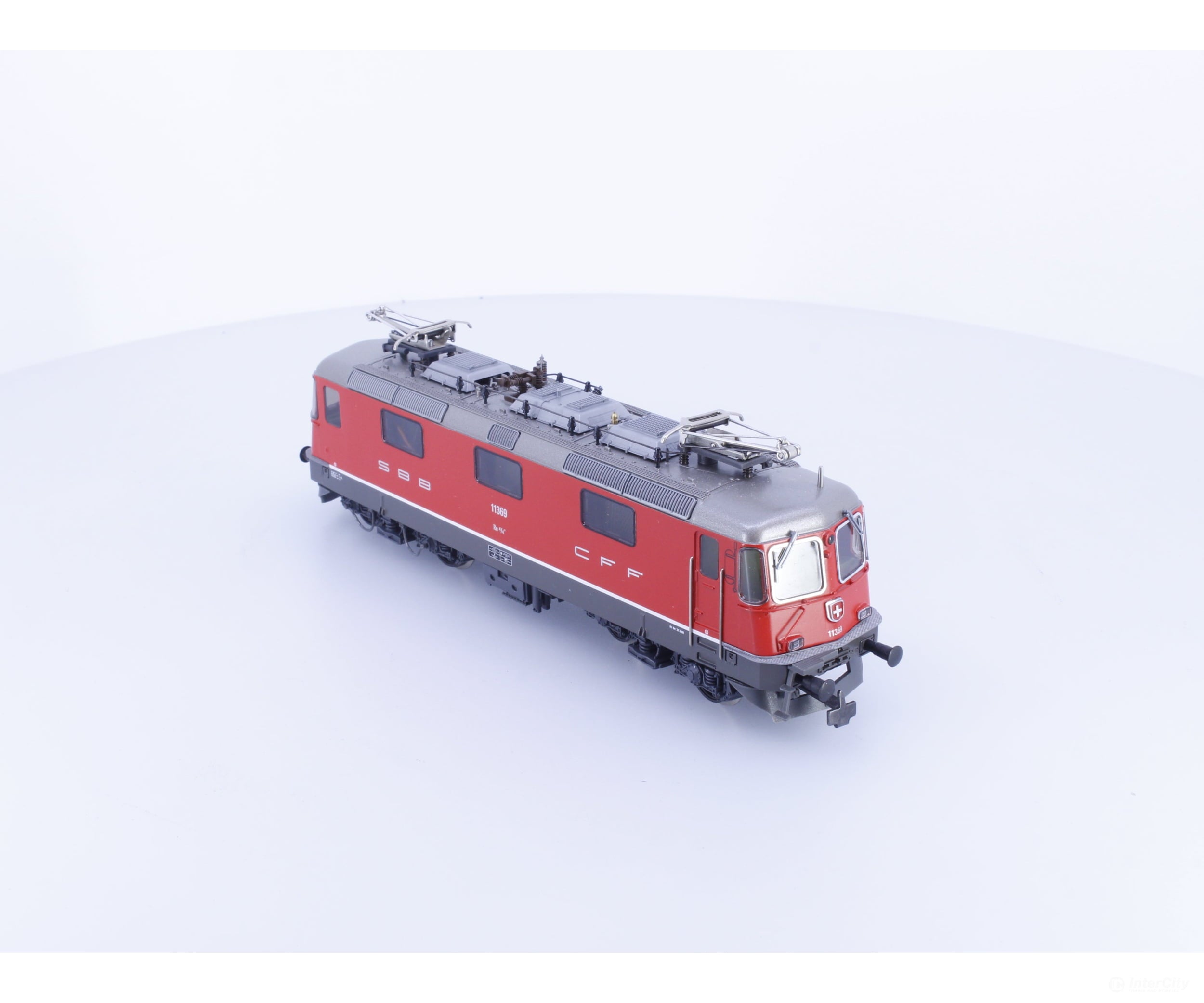 HAG 213 HO SBB-CFF-FFS Re 4/4 II Rot E-Lok 11369 DCC - European Locomotives