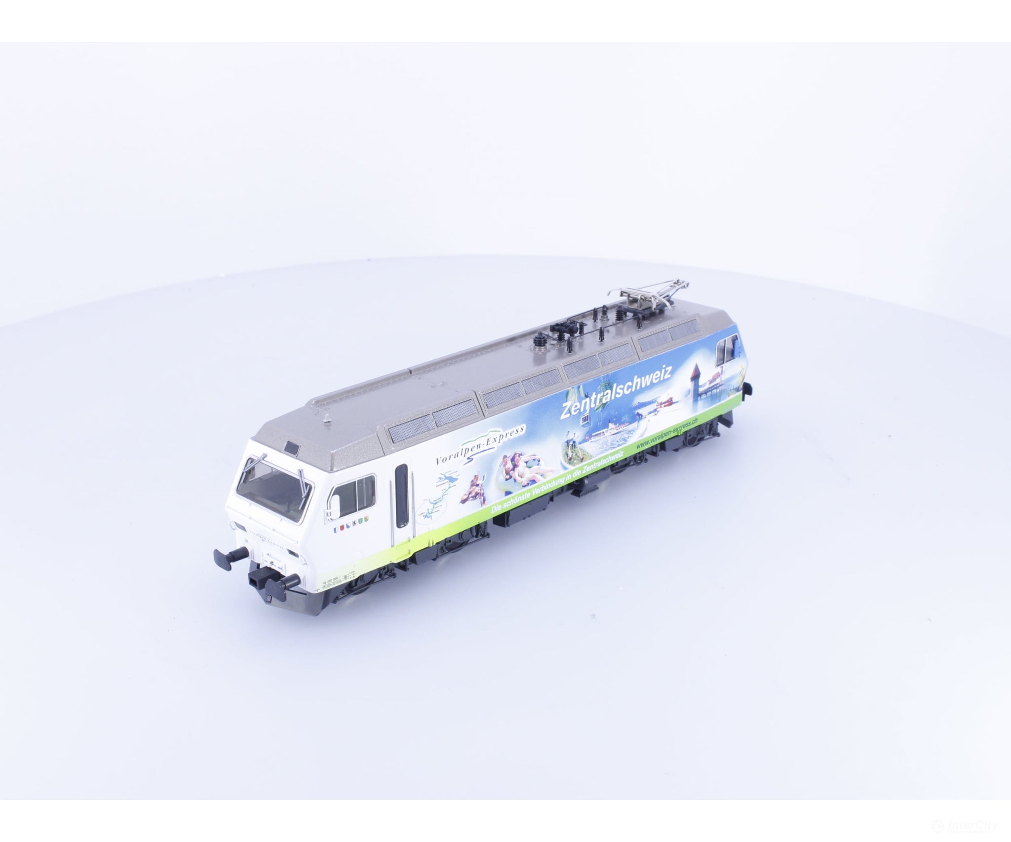 HAG 26032-20 HO SBB-CFF-FFS Re 456 Electric Locomotive Voralpenexpress 1 096-7 DCC - European Locomotives