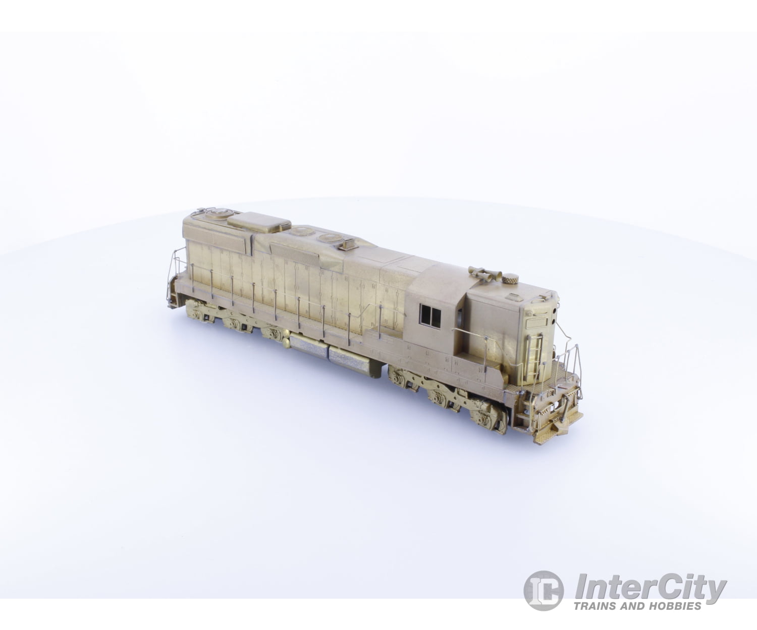 Hallmark Models EMDSD9 HO Brass KMT SD-9 Diesel Undecorated Analog DC Locomotives