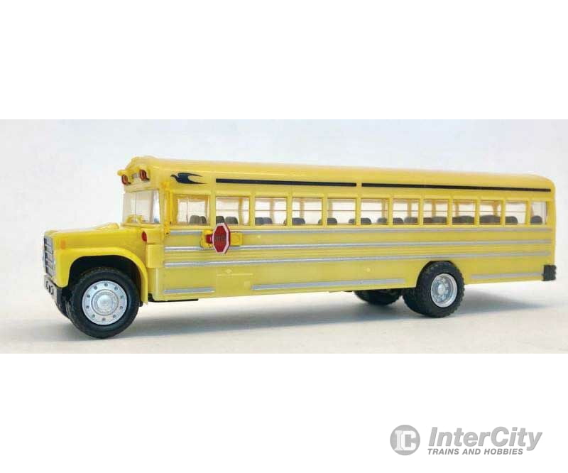Herpa Models Ho 6100 International Harvester School Bus - Assembled -- Yellow Black Cars & Trucks