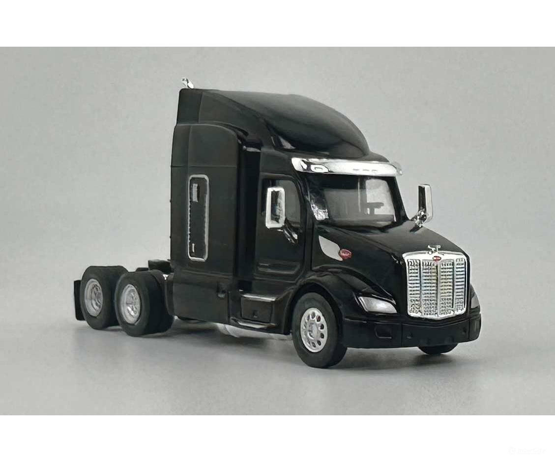 HO Logistics Replicas HO 57909 Peterbilt 579 Sleeper-Cab Semi Tractor - Assembled - Black Cars & Trucks