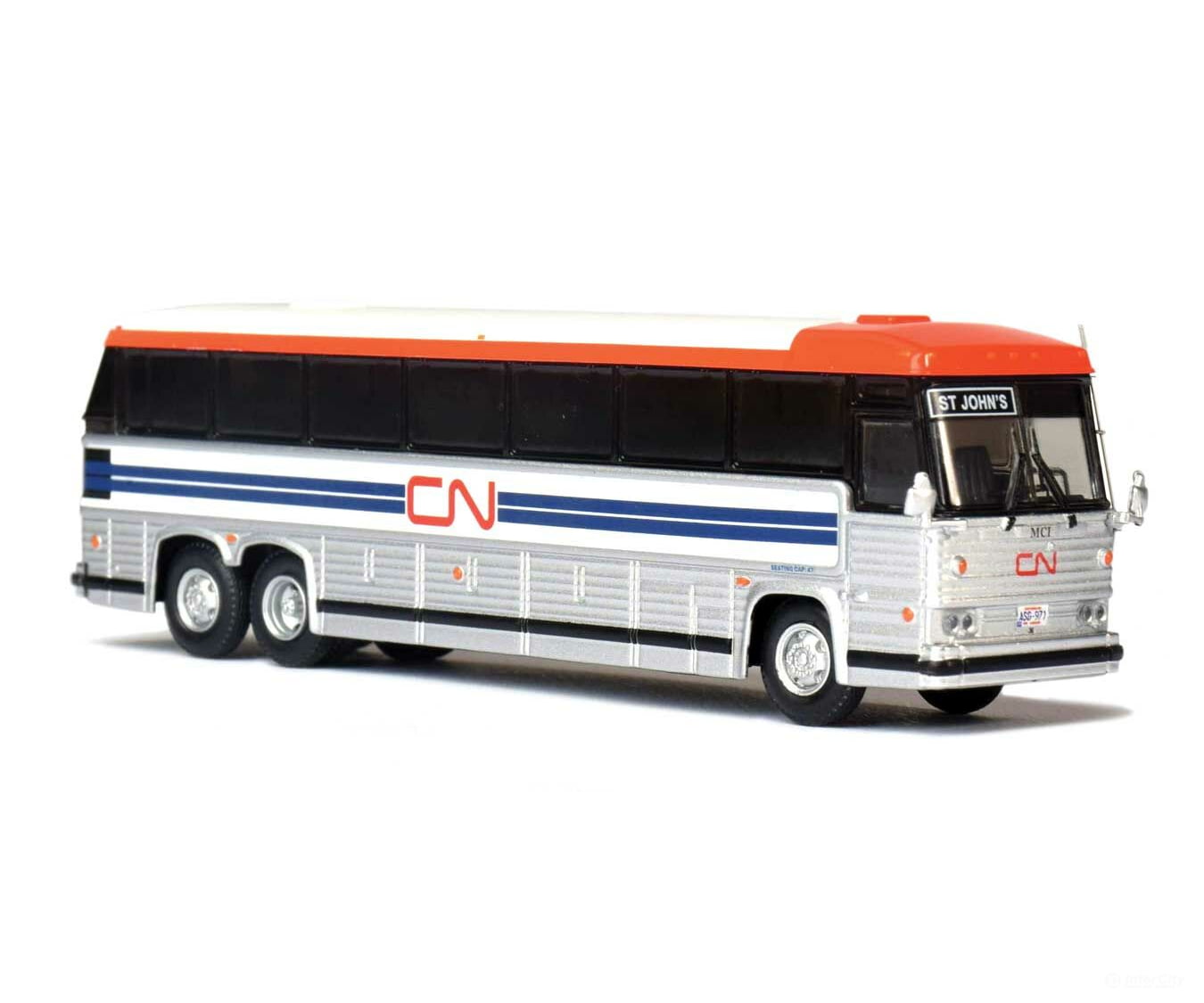 Iconic Replicas Ho 1984 Mci Mc-9 Motorcoach Bus - Assembled Canadian National (Silver White Blue