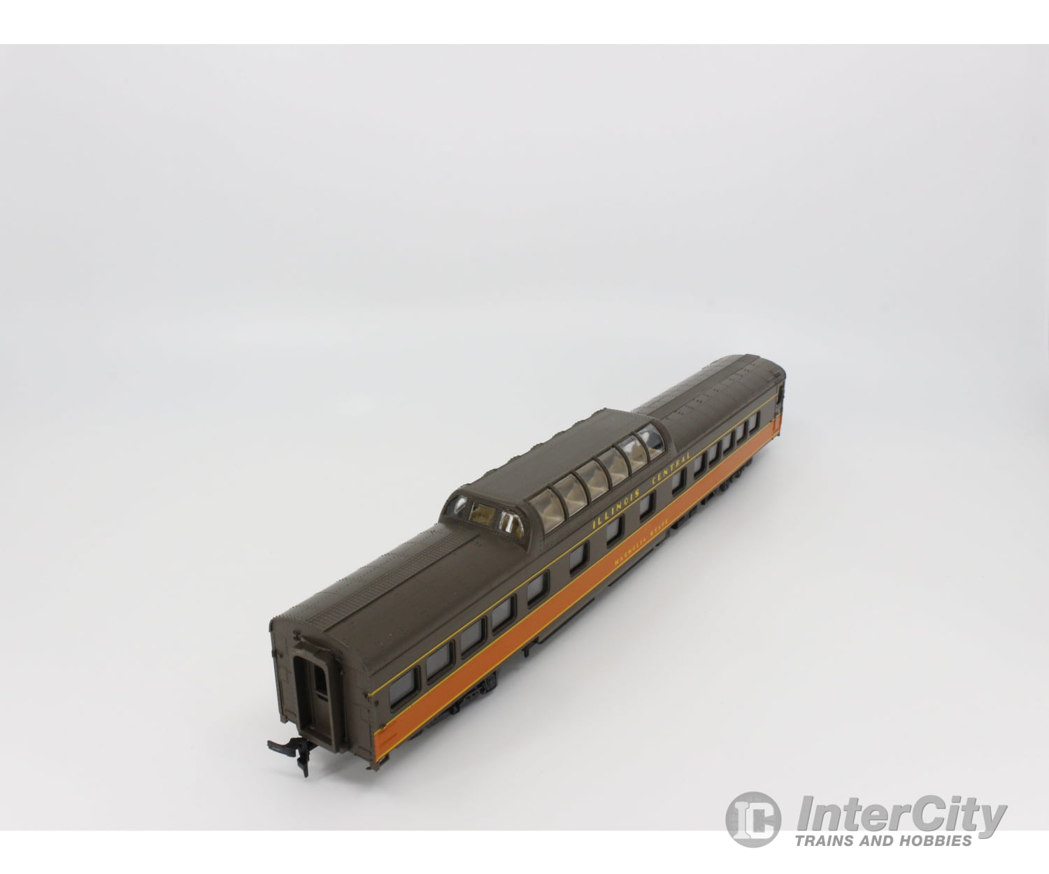 International Hobby Corp. 2872 Ho Smooth Side Vista Dome Passenger Car Illinois Central (Ic) Cars