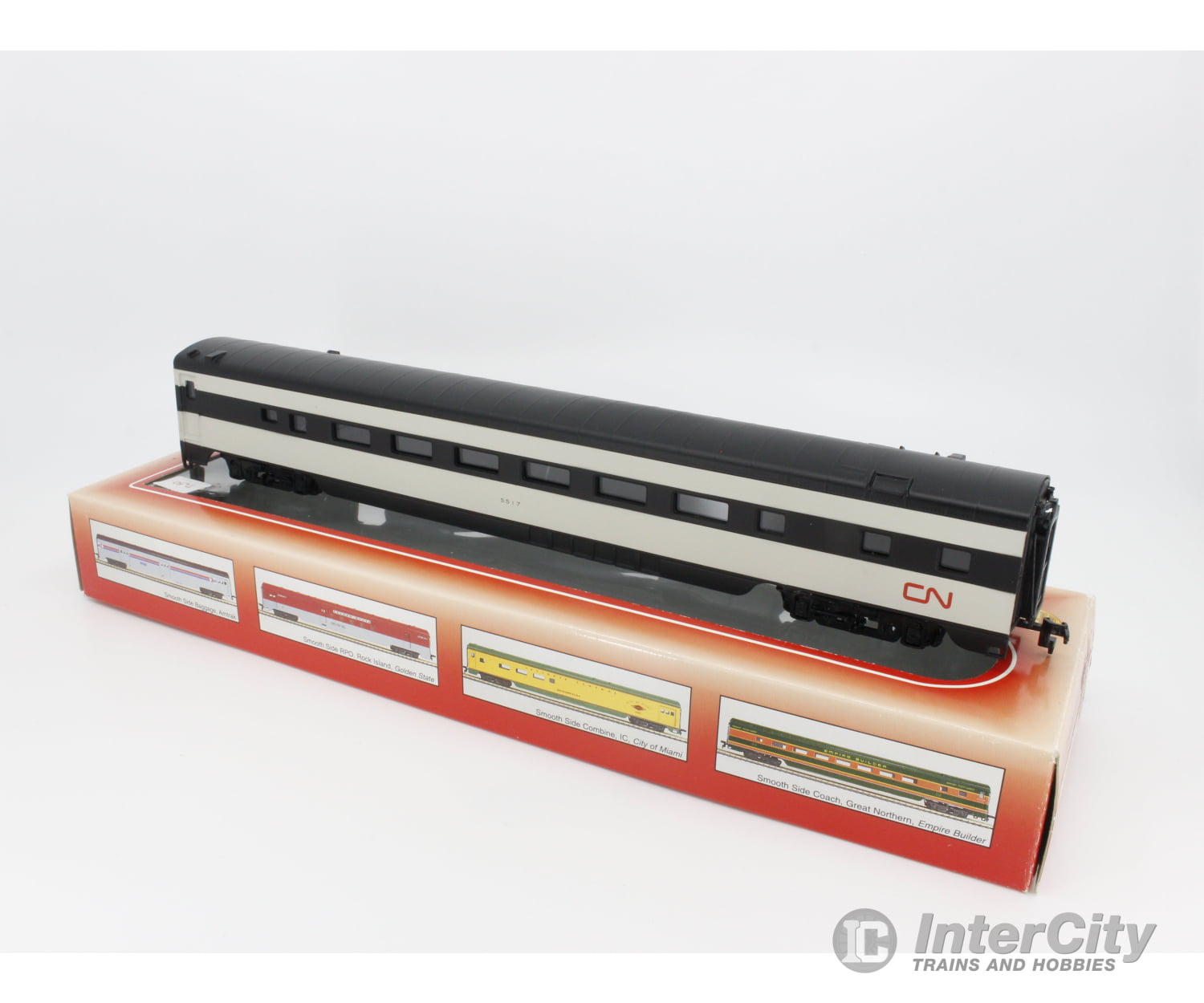 International Hobby Corp. 48052 Ho Dining Passenger Car Smooth Side P.s. Canadian National (Cn)