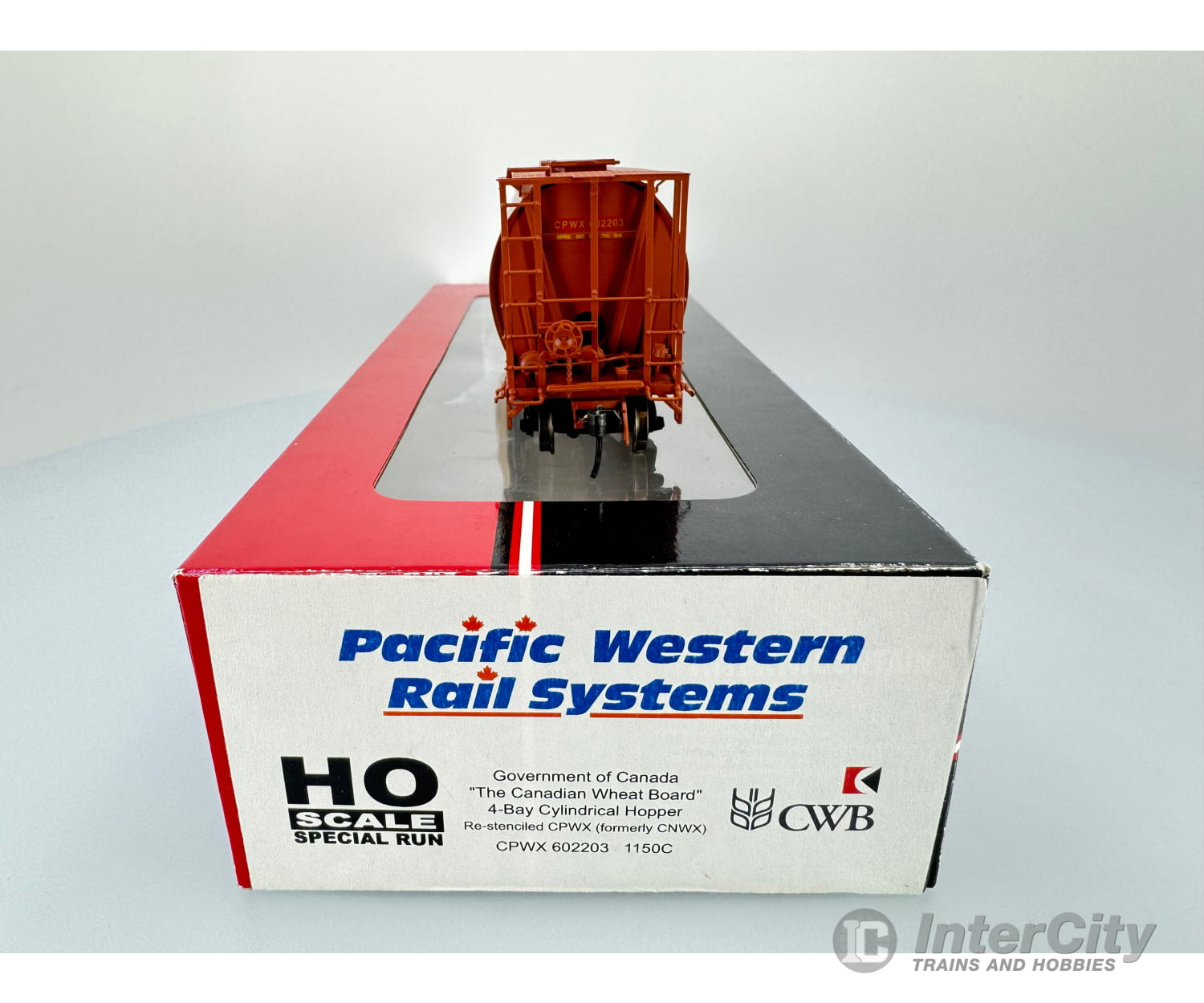 Intermountain 1150C Ho 4-Bay Cylindrical Covered Hopper Canadian Wheat Board (Cnwx) 602203 Freight