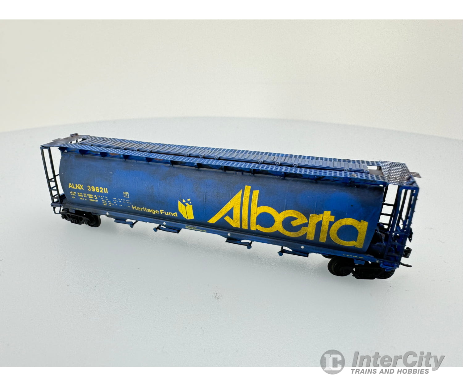 Intermountain 396211 N 4 Bay Cylindrical Hopper Alberta (Alnx) Freight Cars