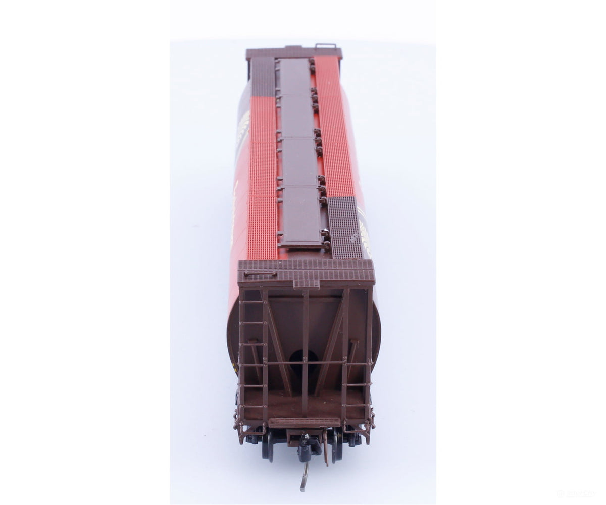 Intermountain 45121-01 HO 4 Bay Cylindrical Covered Hopper Saskatchewan (SKNX) 397172 - Freight Cars
