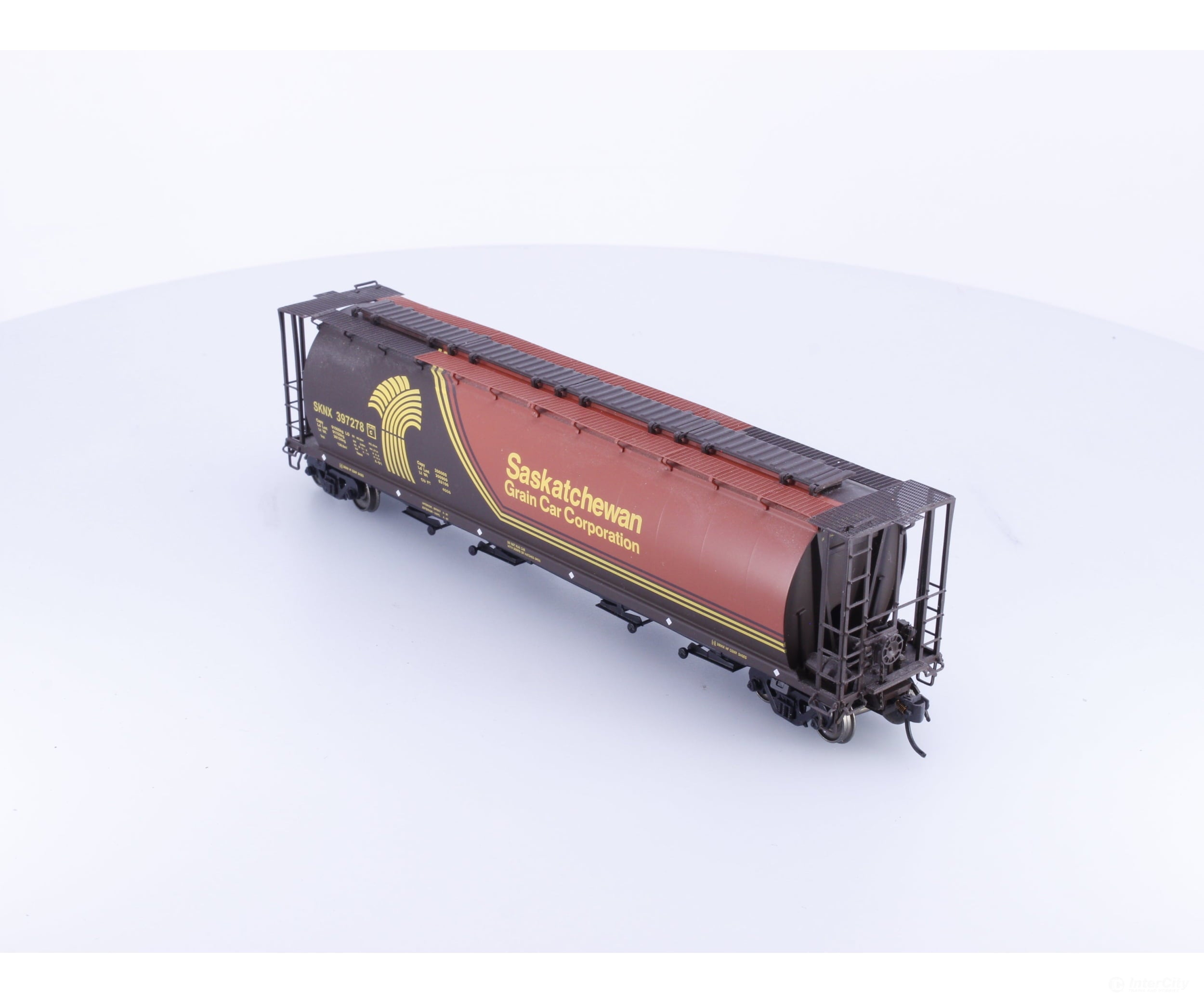 InterMountain 45121-40 HO 4 Bay Cylindrical Hopper Saskatchewan (SKNX) 397278 - Freight Cars