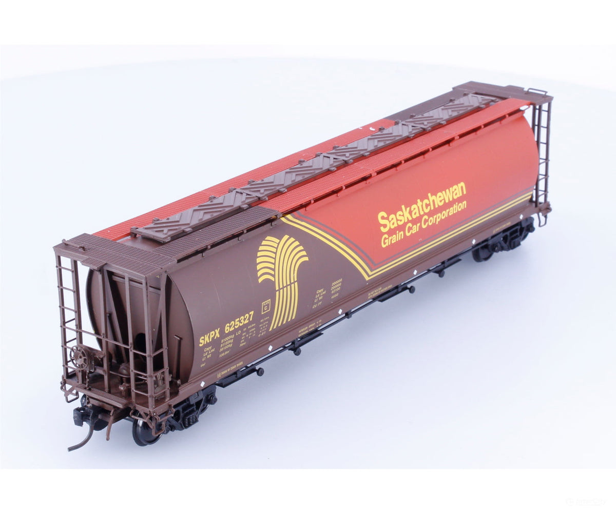 Intermountain 45122-02 HO 4 Bay Cylindrical Covered Hopper (SKPX) 625327 - Freight Cars