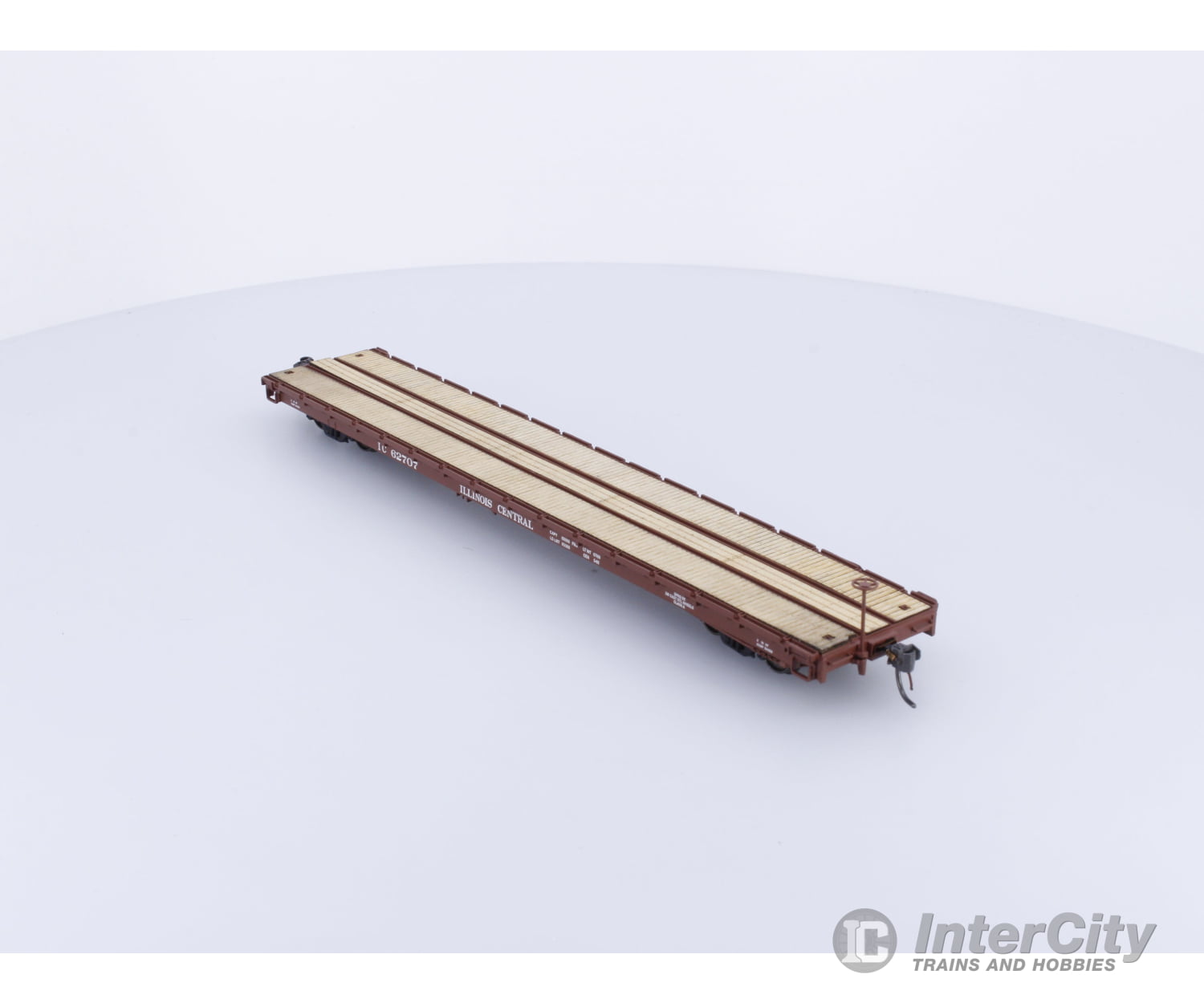 InterMountain 46410-15 HO 60’ Wood Deck Flat Car Illinois Central (IC) 62707 Freight Cars