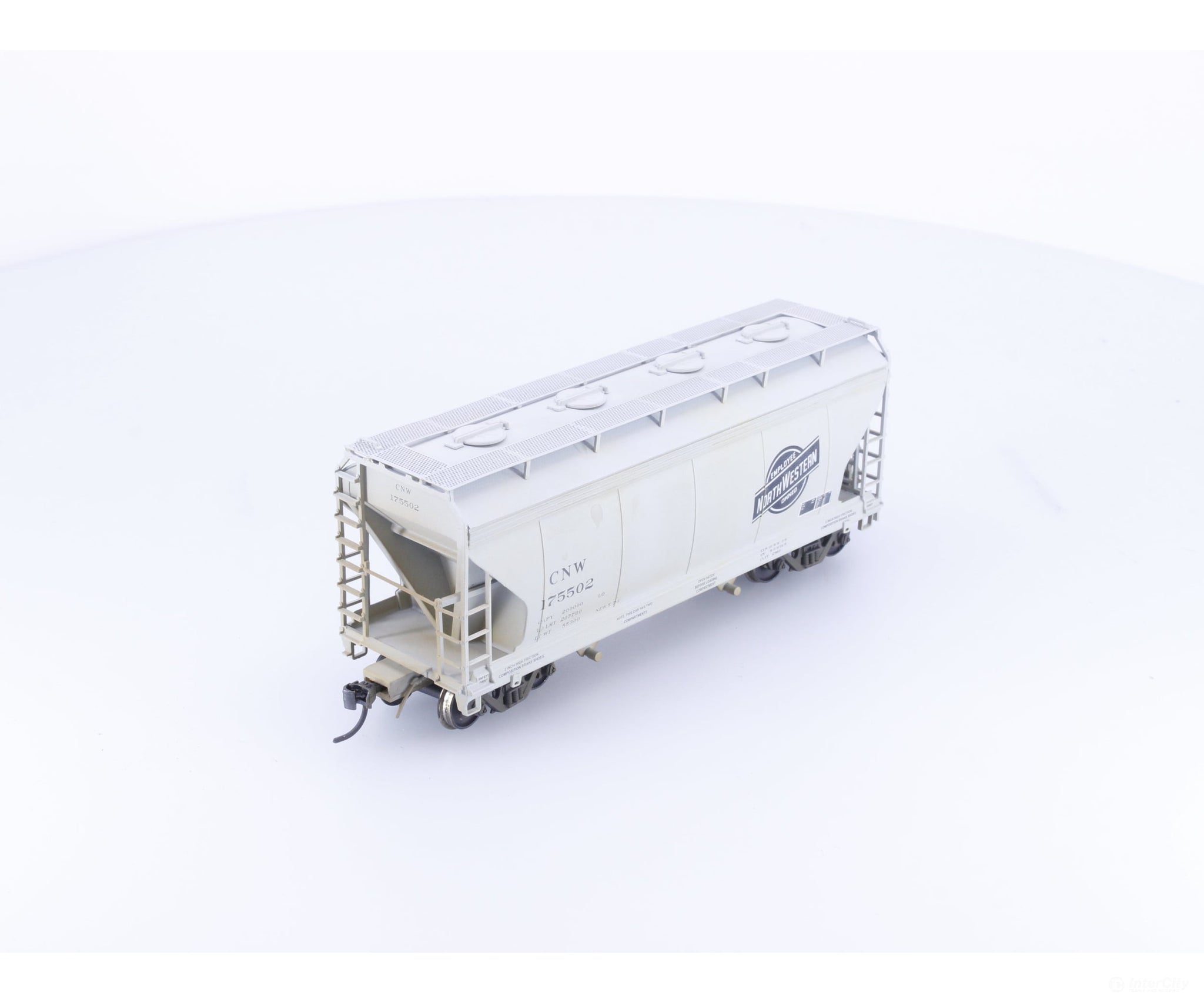 InterMountain 46501-37 HO ACF Center Flow 2 Bay Hopper CNW Weathered Chicago and North Western (CNW) 175502 - Freight