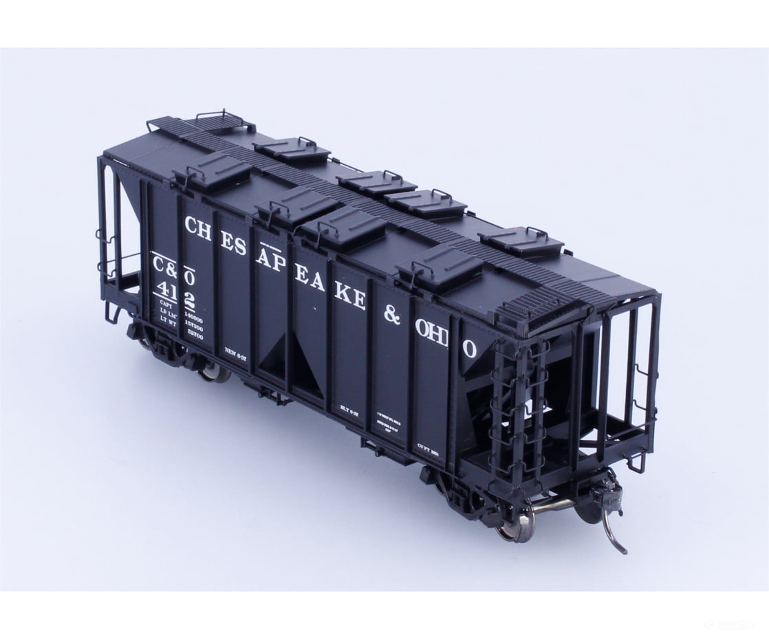 Intermountain 48601-04 HO 2 Bay Covered Hopper Chesapeake and Ohio (CO) 412 - Freight Cars