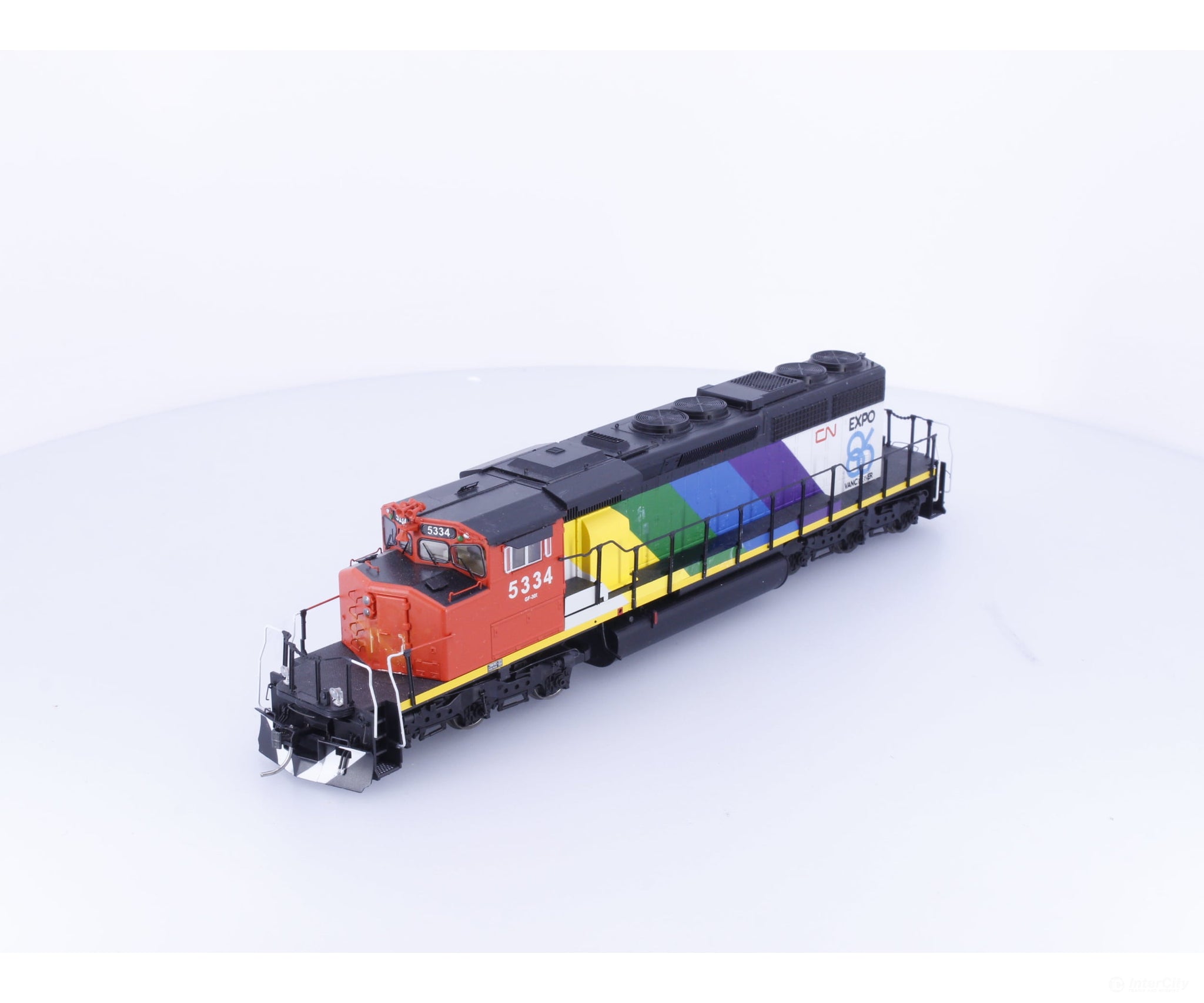 InterMountain 49305S-01 HO SD40-2W Diesel Locomotive with ESU Loksound EXPO 86 Canadian National (CN) 5334 DCC & Sound