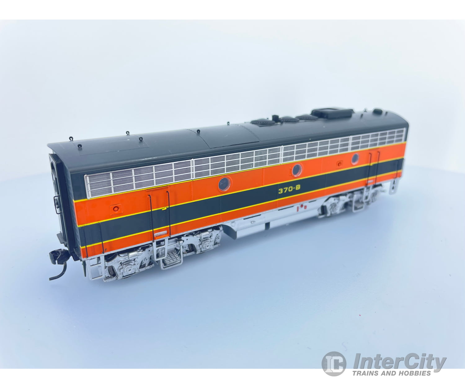 Intermountain 49509-11 Ho Locomotive Emd F7B Unit Great Northern Empire Builder #370B Dcc