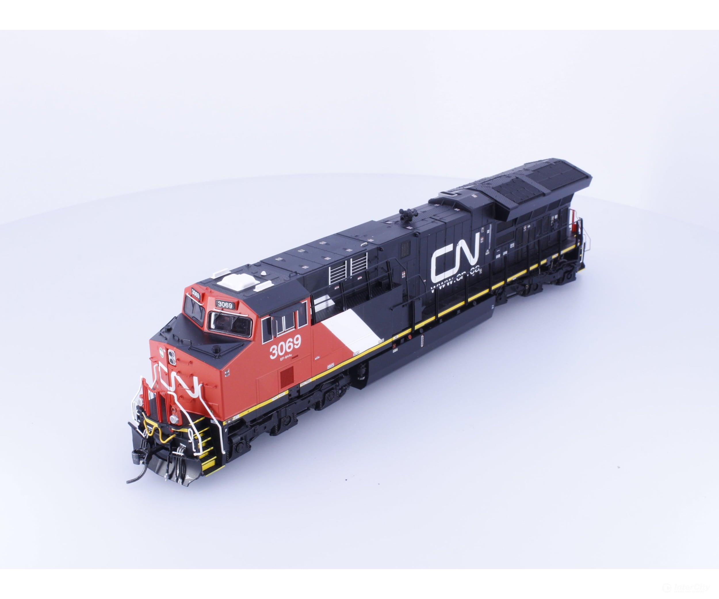 InterMountain 497102S-11 HO ET44AC CN Website Diesel Locomotive ESU Canadian National (CN) 3069 DCC & Sound Locomotives