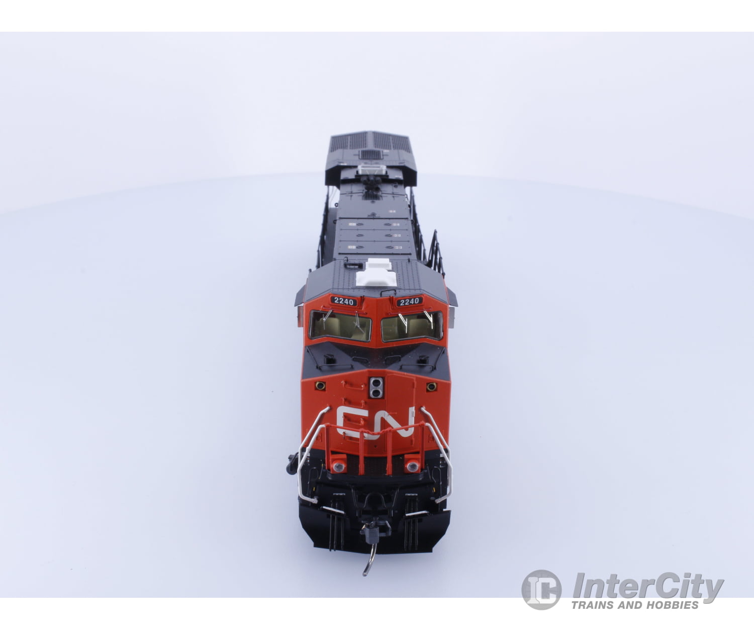 InterCity Trains and Hobbies 49723-03 HO ES44DC Canadian National (CN) 2240 Analog DC Locomotives