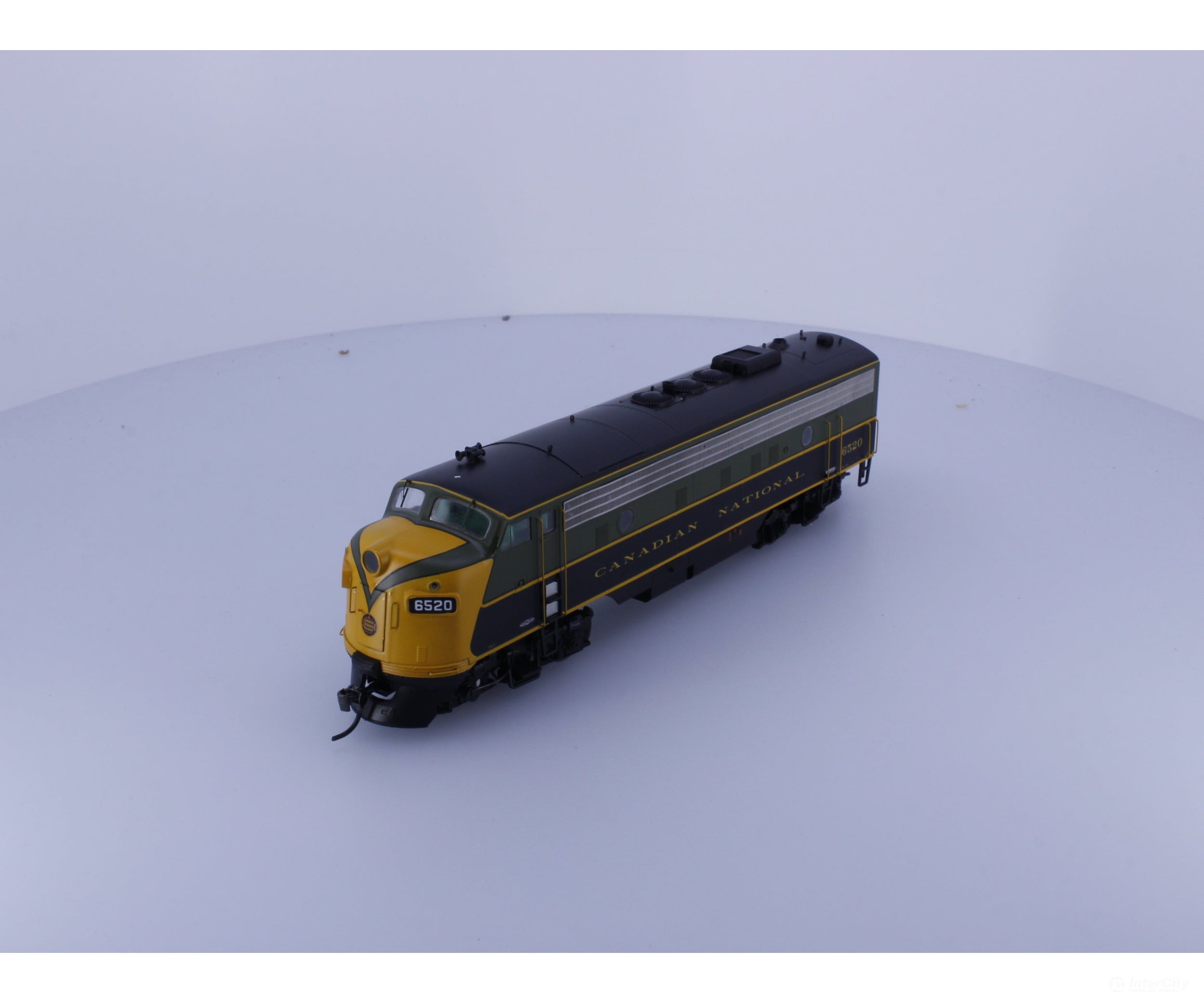 InterMountain 49987S-04 HO EMD FP9 Diesel Locomotive Green Scheme Canadian National (CN) 6520 DCC & Sound Locomotives