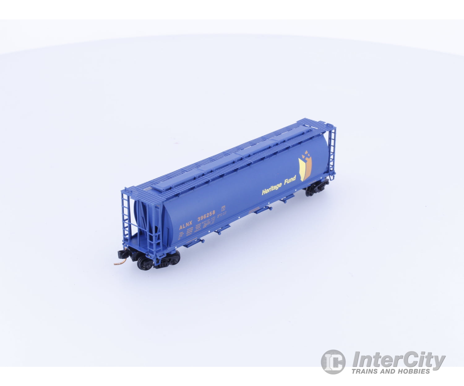 InterMountain 64103-30 N 4 Bay Cylindrical Hopper Alberta (ALNX) 396258 Freight Cars