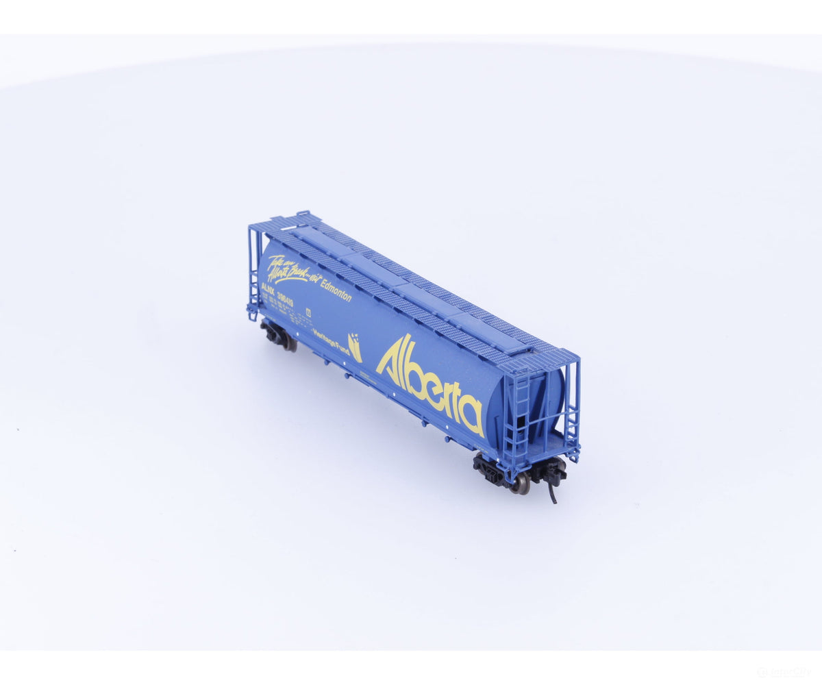 InterMountain 65117-30 N 4 Bay Cylindrical Hopper Alberta Break Edmonton (APLX) 396419 - Freight Cars