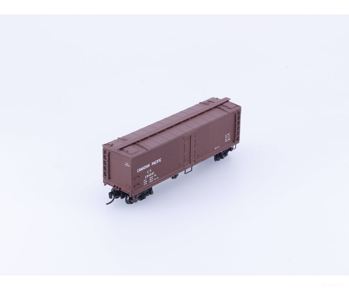 InterMountain 67714-02 N 40’ Wood Reefer Canadian Pacific (CP) 284541 - Freight Cars