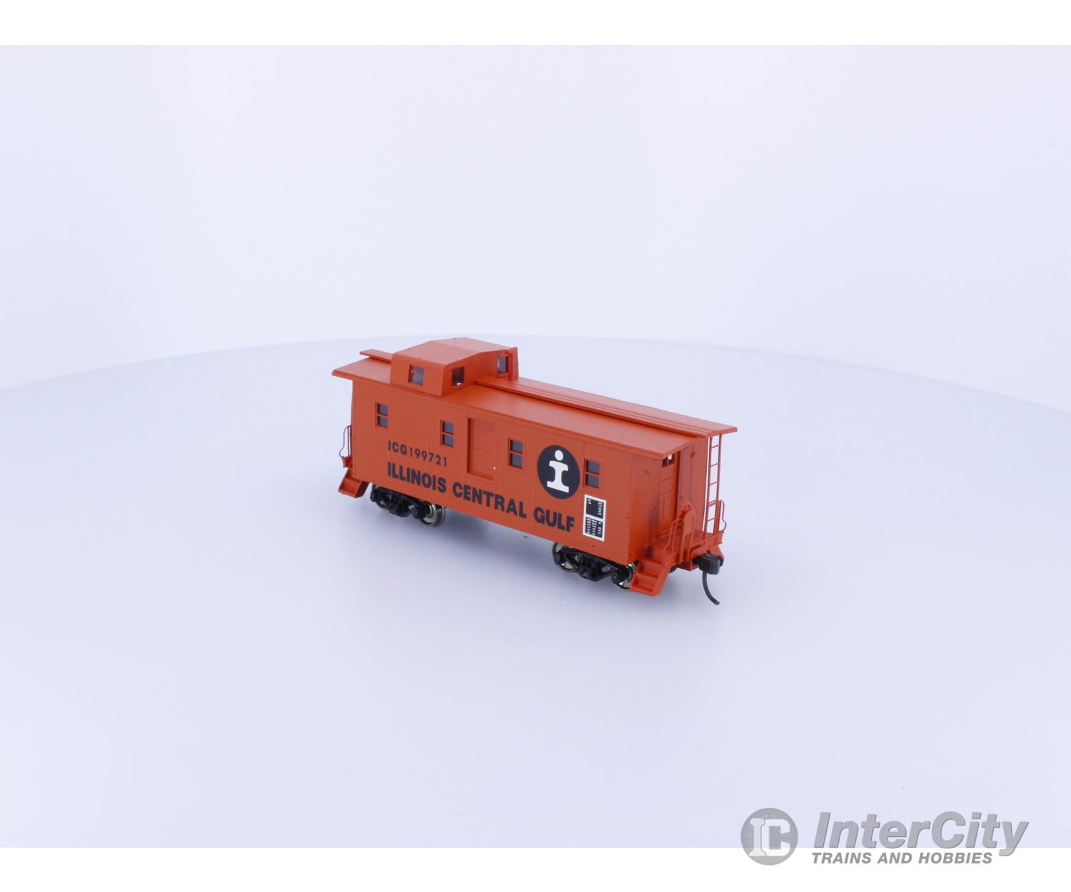InterMountain CCS-1033 HO Side Door Caboose Illinois Central (IC) 199721 Freight Cars