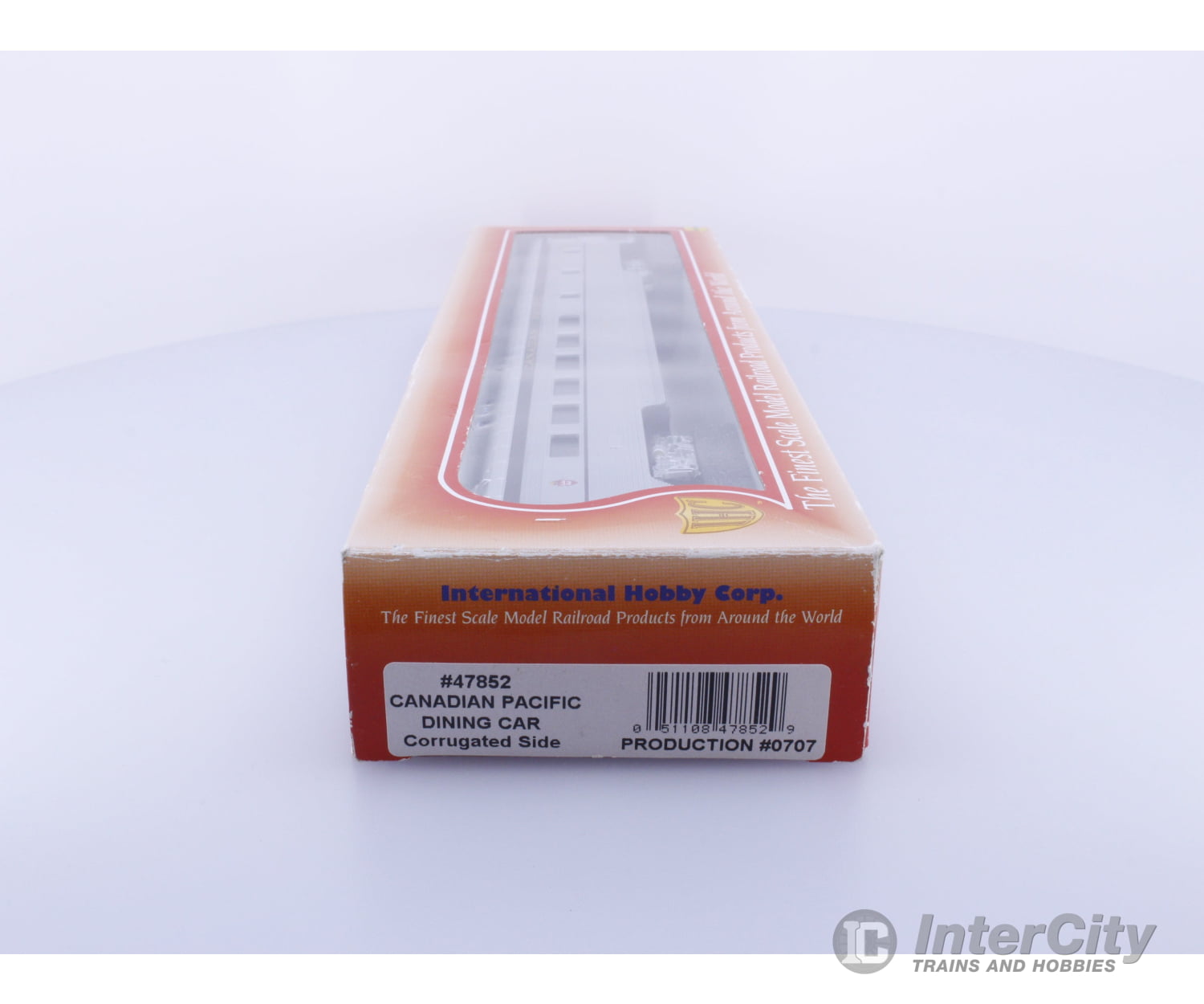 International Hobby Corp. 47852 HO Dining Car Canadian Pacific (CP) Louise Passenger Cars